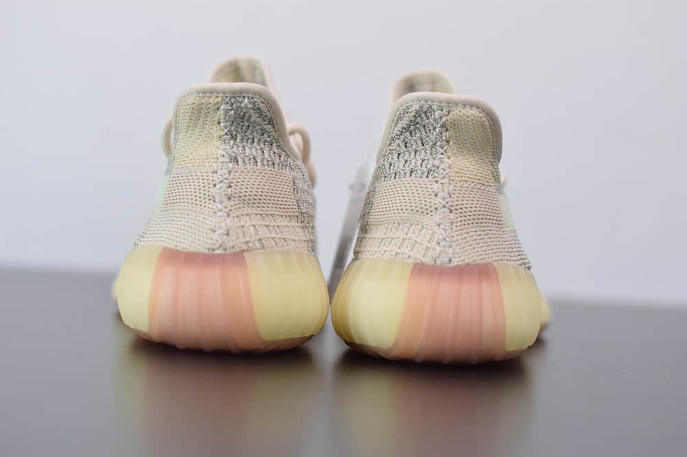 阿迪达斯ADIDAS YEZZY 350 V2拼接鹅黄满天星休闲慢跑鞋 货号:FW5318