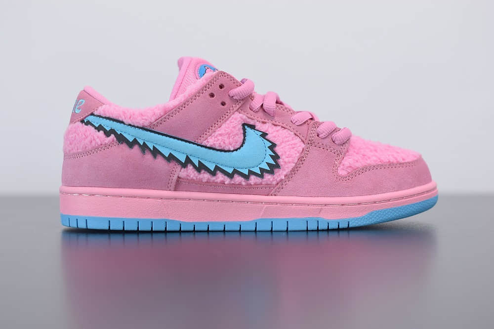 耐克NIKE SB DUNK LOW PRO QS粉蓝低帮跳舞小熊板鞋纯原版本 货号：CJ5378-600