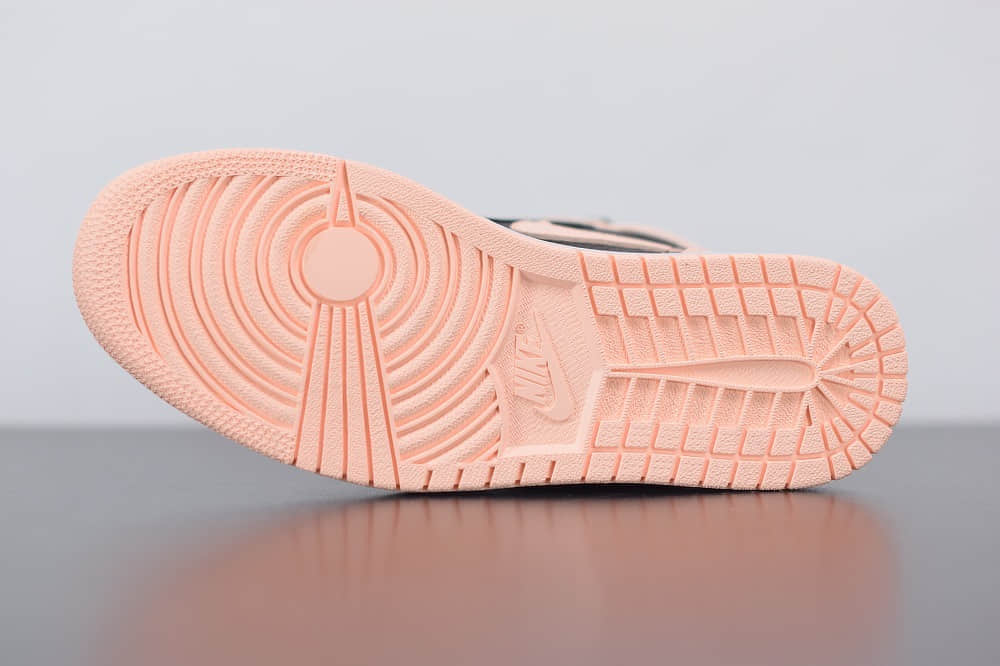 乔丹Air Jordan 1 High AJ1高帮黑粉脚趾板鞋纯原版本 货号：575441-081