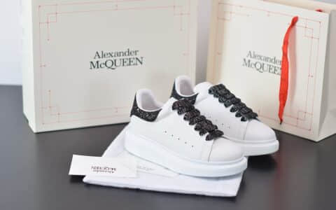 麦昆Alexander McQueen 2020早春款荧光七色系列黑钻尾小白松糕鞋纯原版本