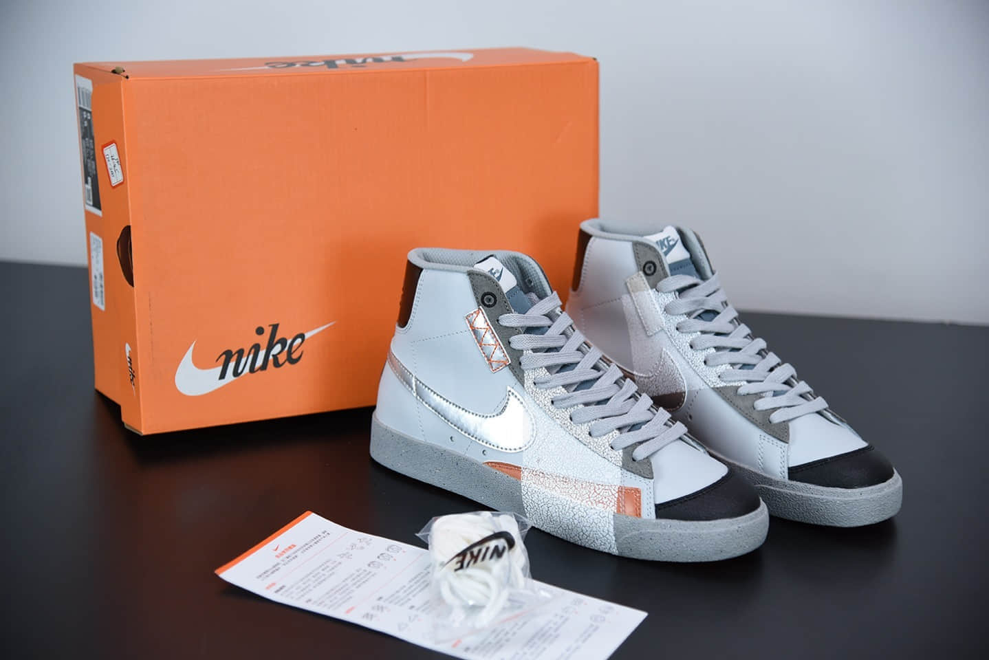 耐克Nike Blazer Mid '1977 Vintage “今朝明朝” 经典开拓者高帮百搭休闲运动板鞋纯原版本 货号:DC9170-001