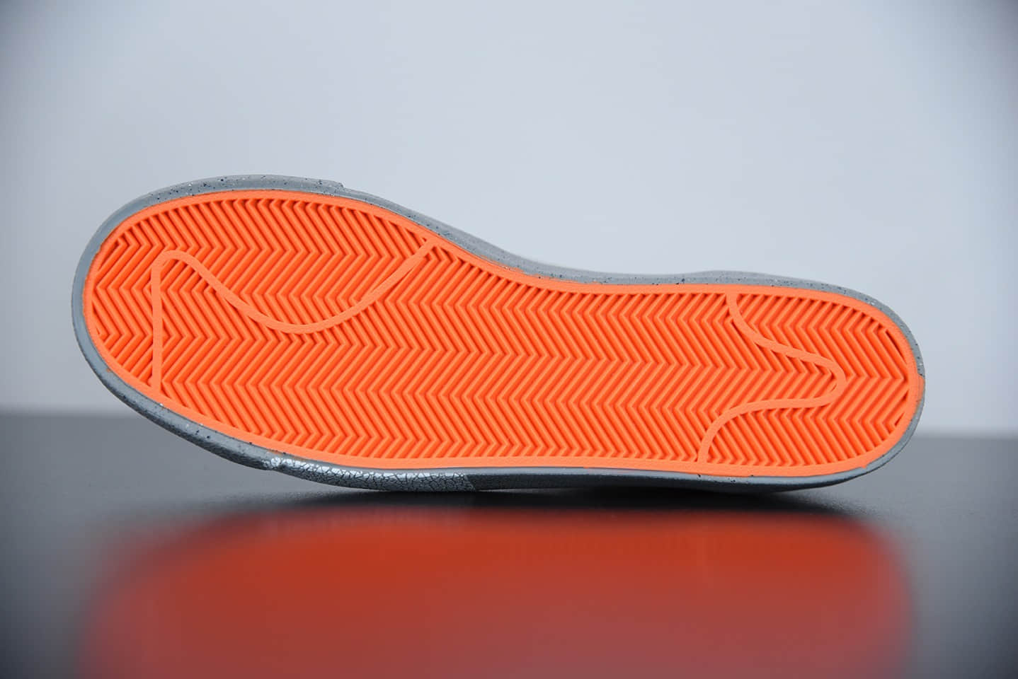 耐克Nike Blazer Mid '1977 Vintage “今朝明朝” 经典开拓者高帮百搭休闲运动板鞋纯原版本 货号:DC9170-001