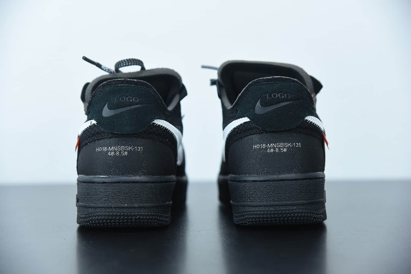 耐克Nike OFF-WHITE x Air Force 1 OW联名空军一号白黑低帮休闲板鞋纯原版本 货号：AO4606-001