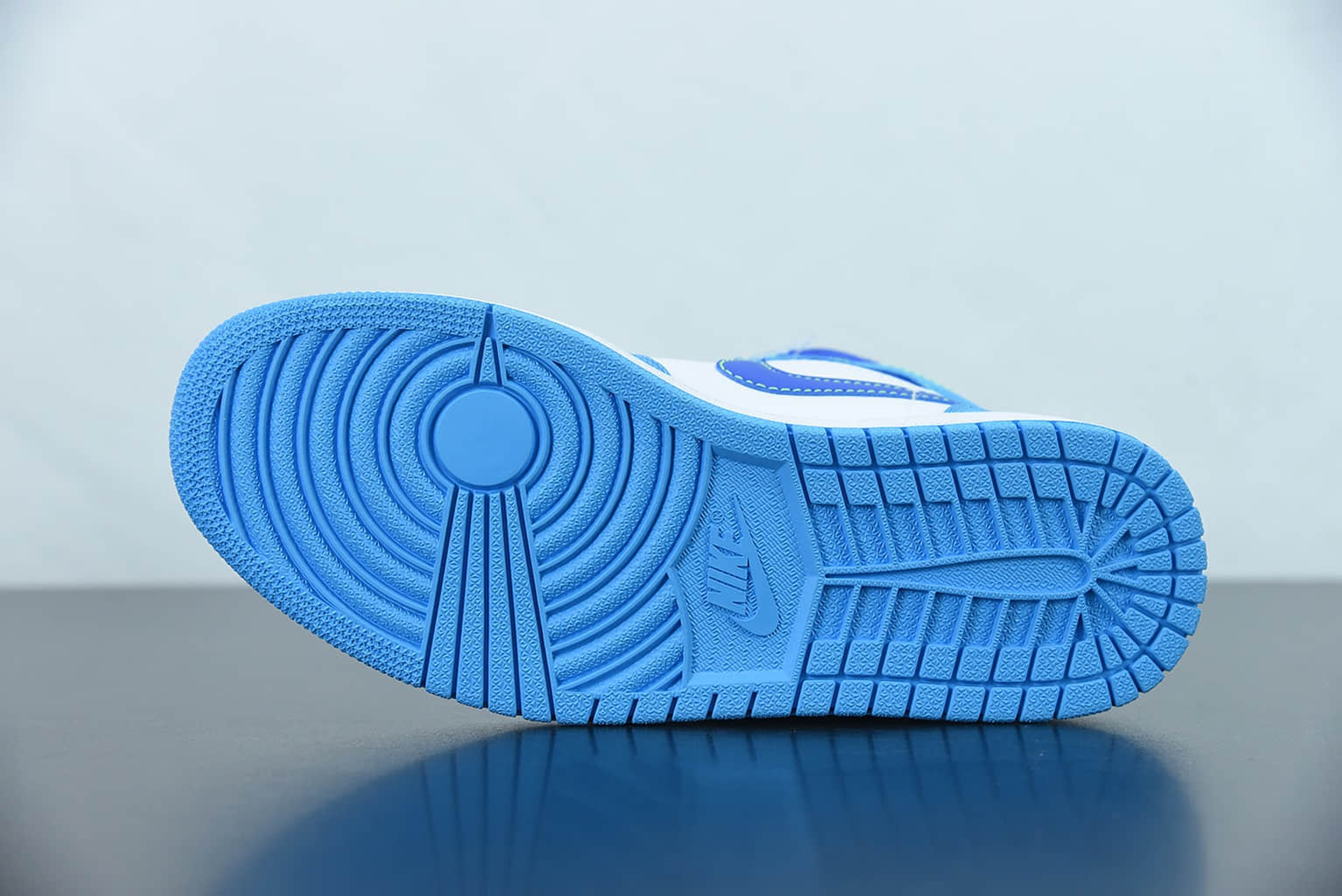 乔丹Air Jordan 1 Mid GS AJ1 蓝绿湖水绿中帮文化篮球鞋纯原版本 货号:DA8010 400