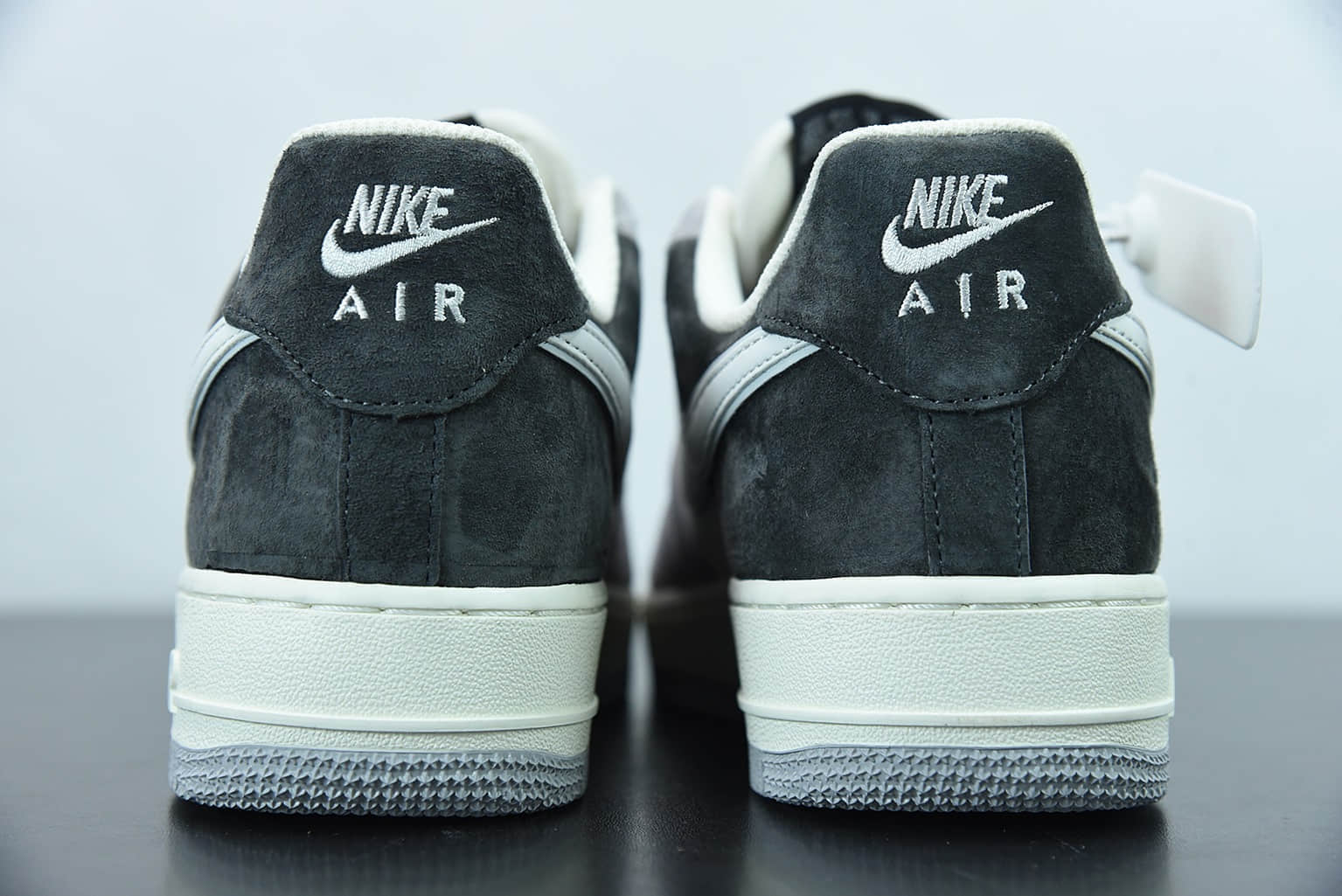 耐克 Nike Air Force 1 Low 白灰拼接麂皮配色空军一号低帮休闲板鞋纯原版本 货号:DW0831-896