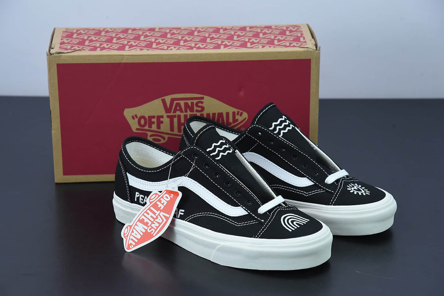 万斯 Vans Old Skool Tapered 权志龙经典黑白小头低帮休闲板鞋纯原版本 货号：VN0A54F41KP