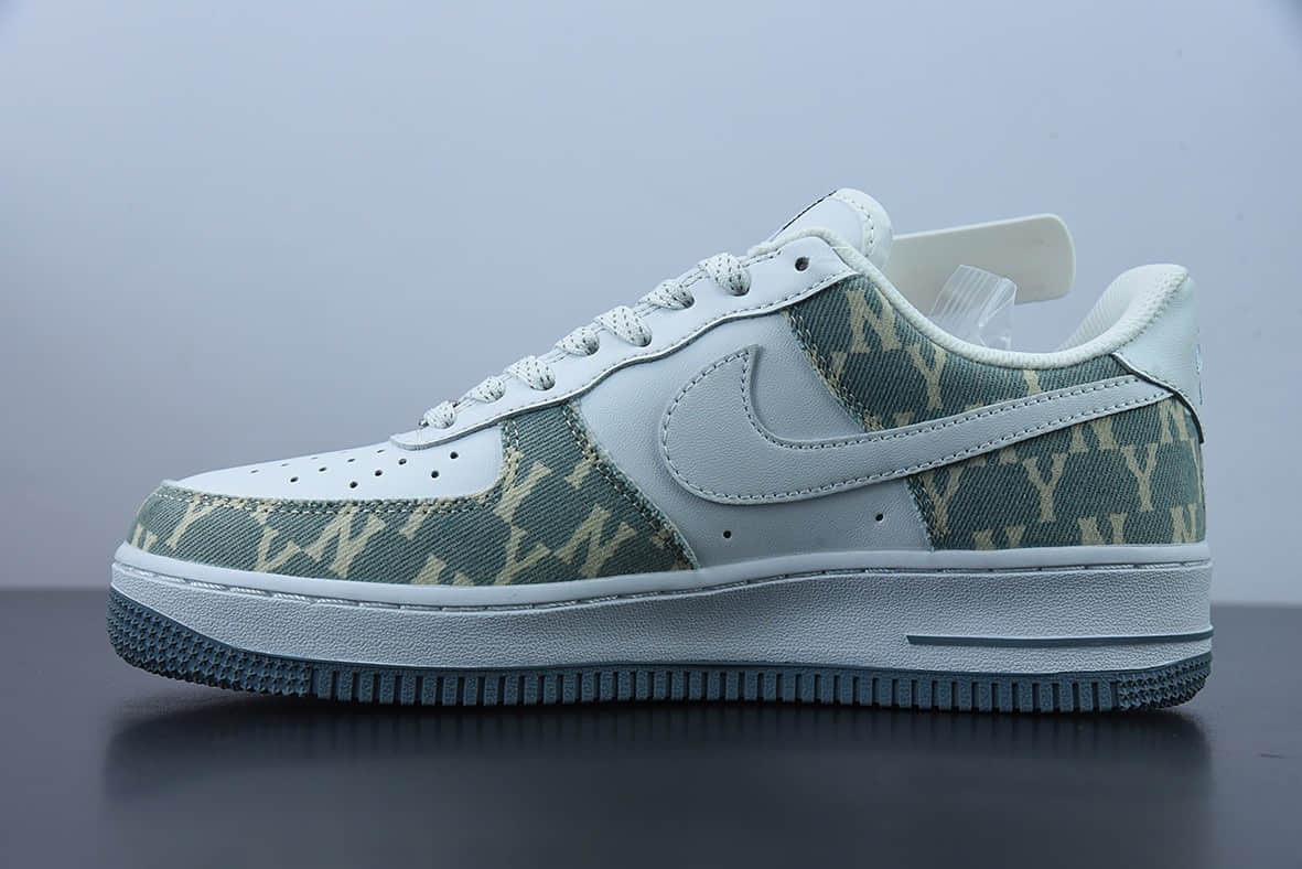 耐克 Nike Air Force 1'07 Low MLB 洋基队联名皮革白浅蓝牛仔NY印花满天星配色低帮休闲板鞋纯原版本 货号:315122-442