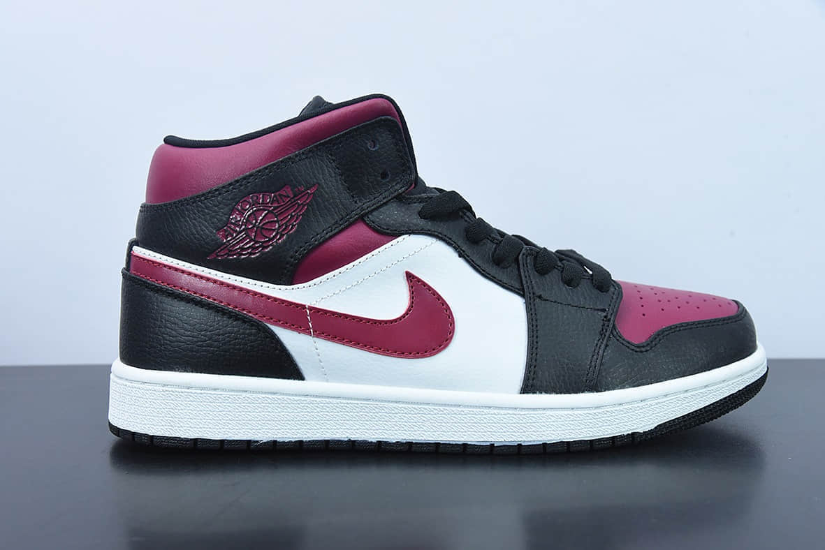 乔丹Air Jordan AJ1 Mid 黑红脚趾中帮篮球鞋纯原版本 货号：554724-066