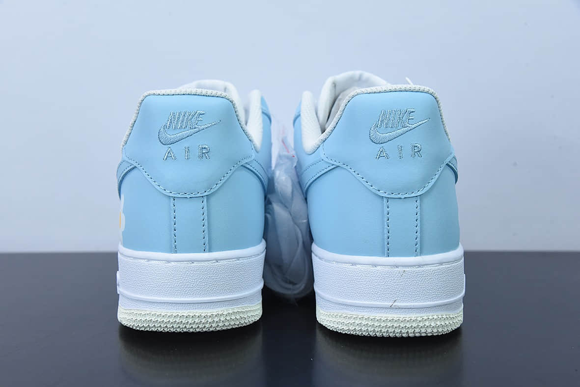耐克Nike Air Force 1 07 LV8Light BlueLove天蓝白蝴蝶花朵印花空军一号低帮休闲板鞋纯原版本 货号:CW2288-661