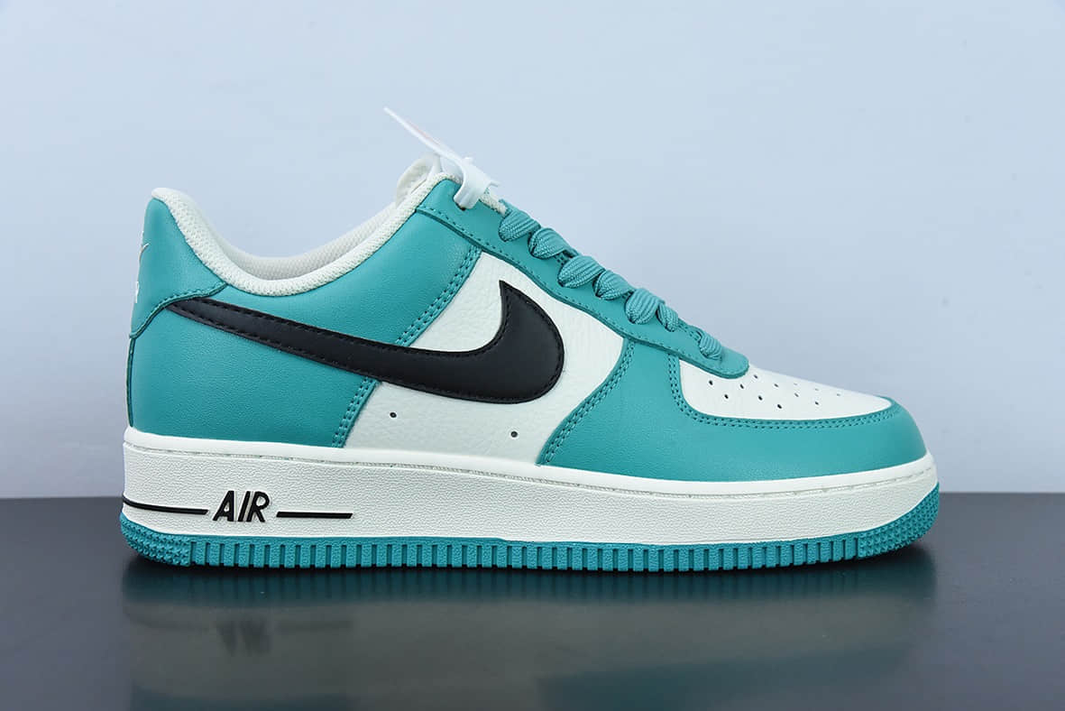 耐克Nike Air Force 1 Low ’07 米黑绿配色空军一号低帮休闲板鞋纯原版本 货号：GH5696-302
