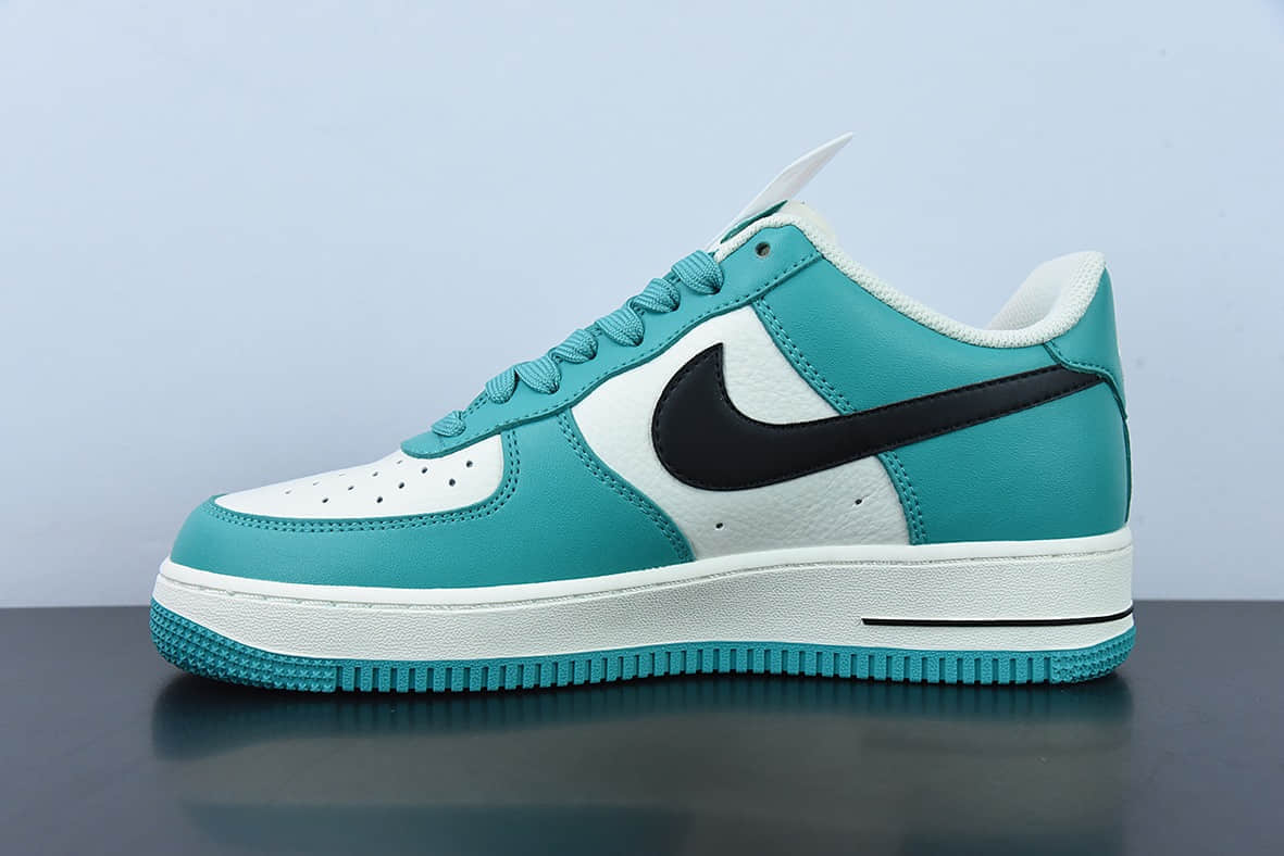耐克Nike Air Force 1 Low ’07 米黑绿配色空军一号低帮休闲板鞋纯原版本 货号：GH5696-302