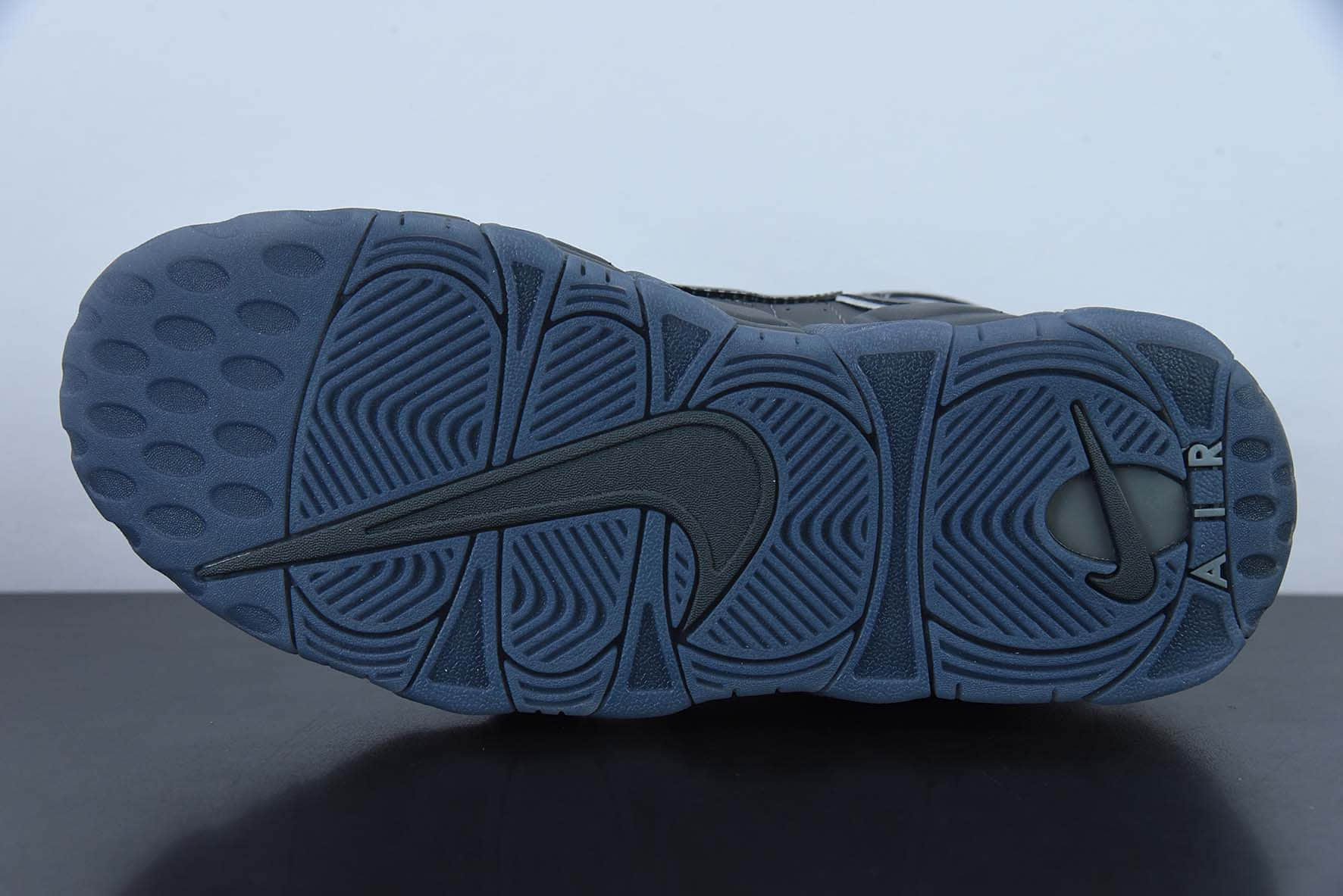 耐克Nike Air More Uptempo‘96“CopyPaste”(GS)皮蓬初代大AIR磨砂黑白蓝色篮球鞋纯原版本 货号:DQ5014-068