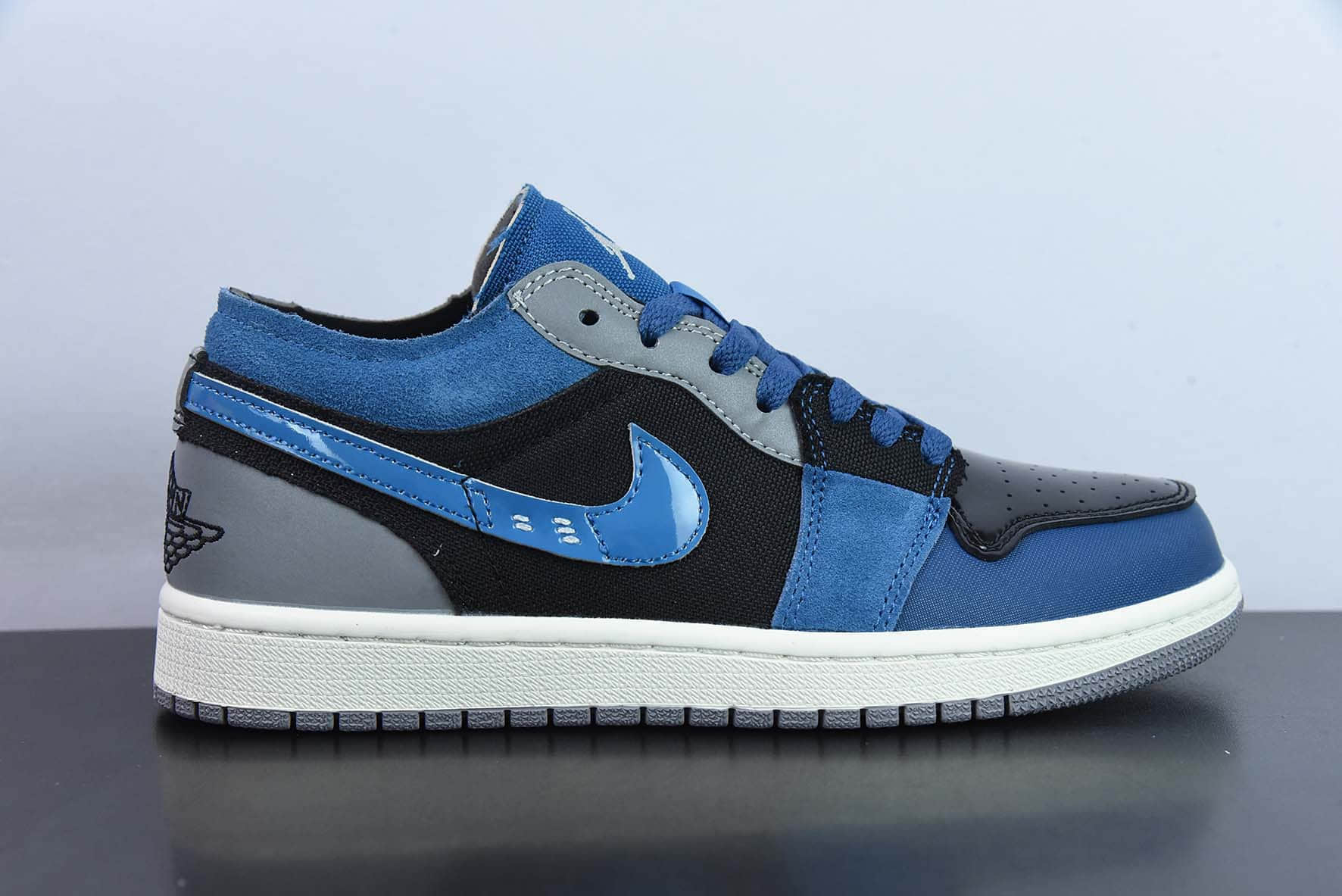 乔丹Air Jordan 1 Low AJ1漆皮黑蓝低帮篮球鞋纯原版本 货号：DR8867-400
