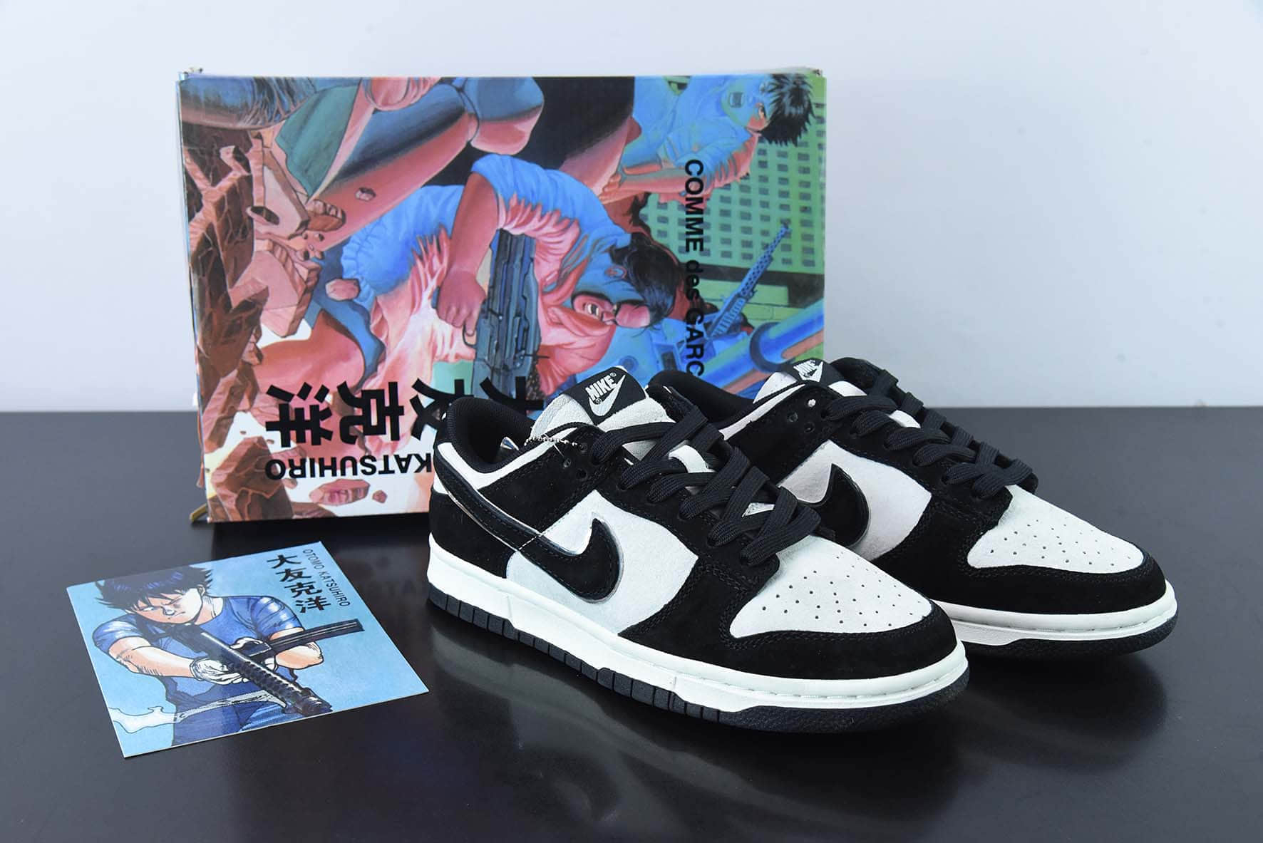 耐克Nike SB Dunk LowWhiteBlackPanda大友克洋联名麂皮黑白熊猫扣篮系列低帮休闲运动滑板板鞋纯原版本 货号:LF0039-988