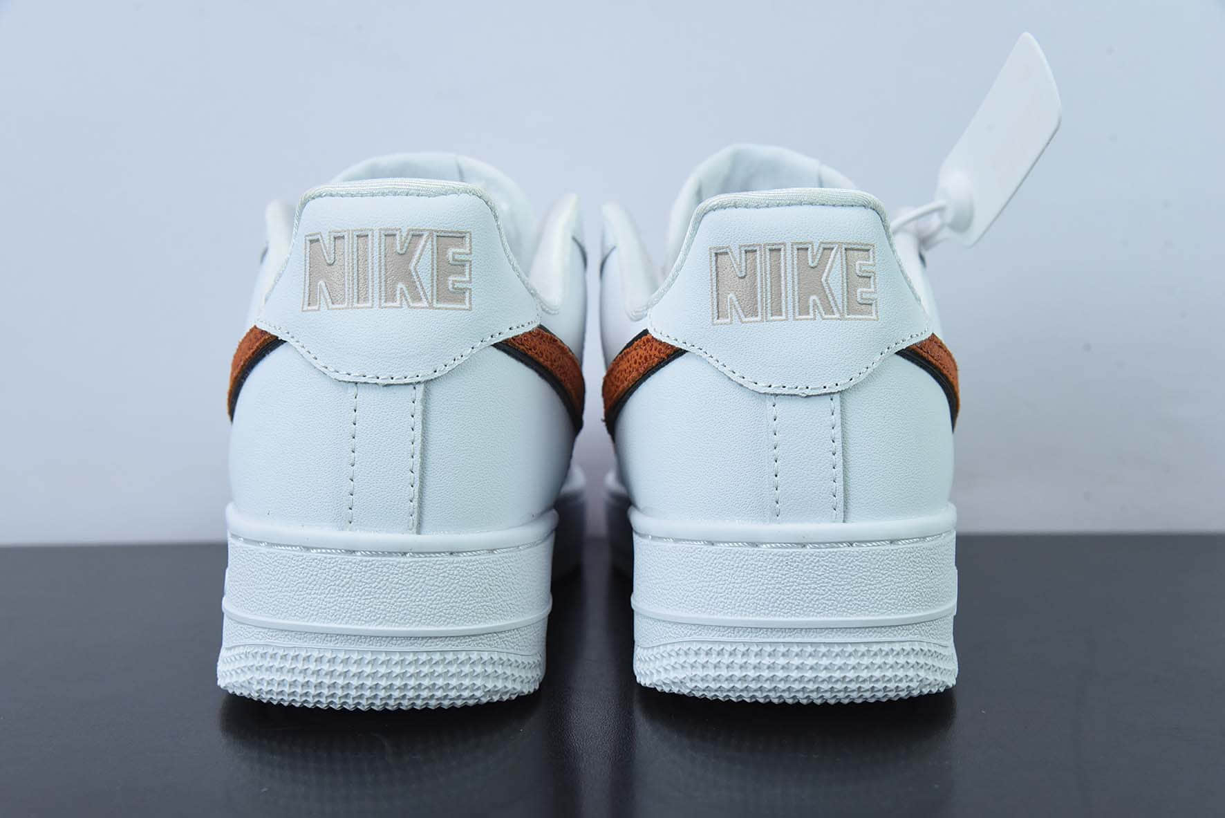 耐克Nike Air Force 1’07 LowWhiteRedSpace Silver皮革白橘网布空军一号经典低帮板鞋纯原版本 货号:DZ5228-100