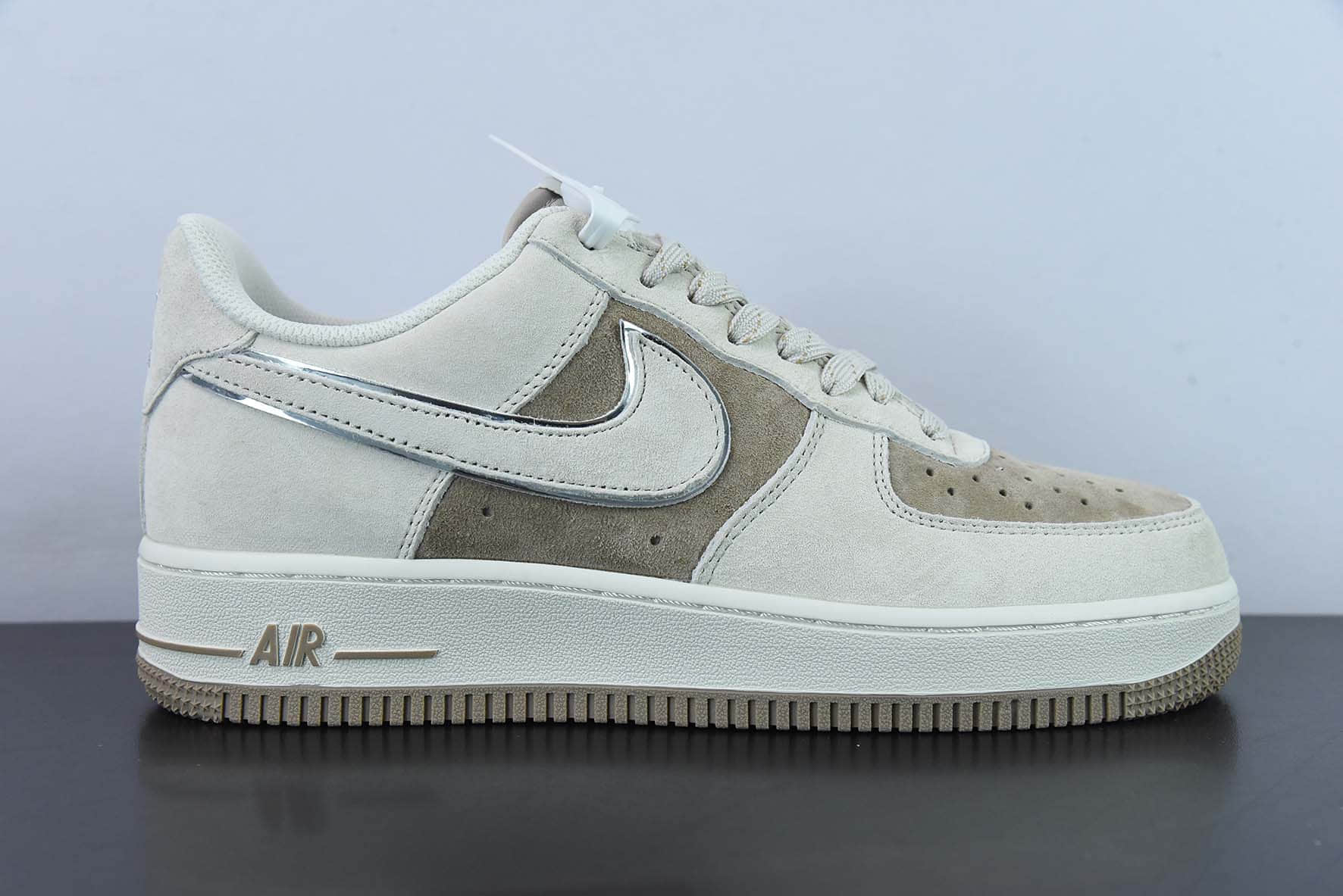 耐克Nike AKIRA×Nike Air Force 1 Low ’07 米卡其满天星配色空军一号低帮休闲板鞋纯原版本 货号:DQ3966-183