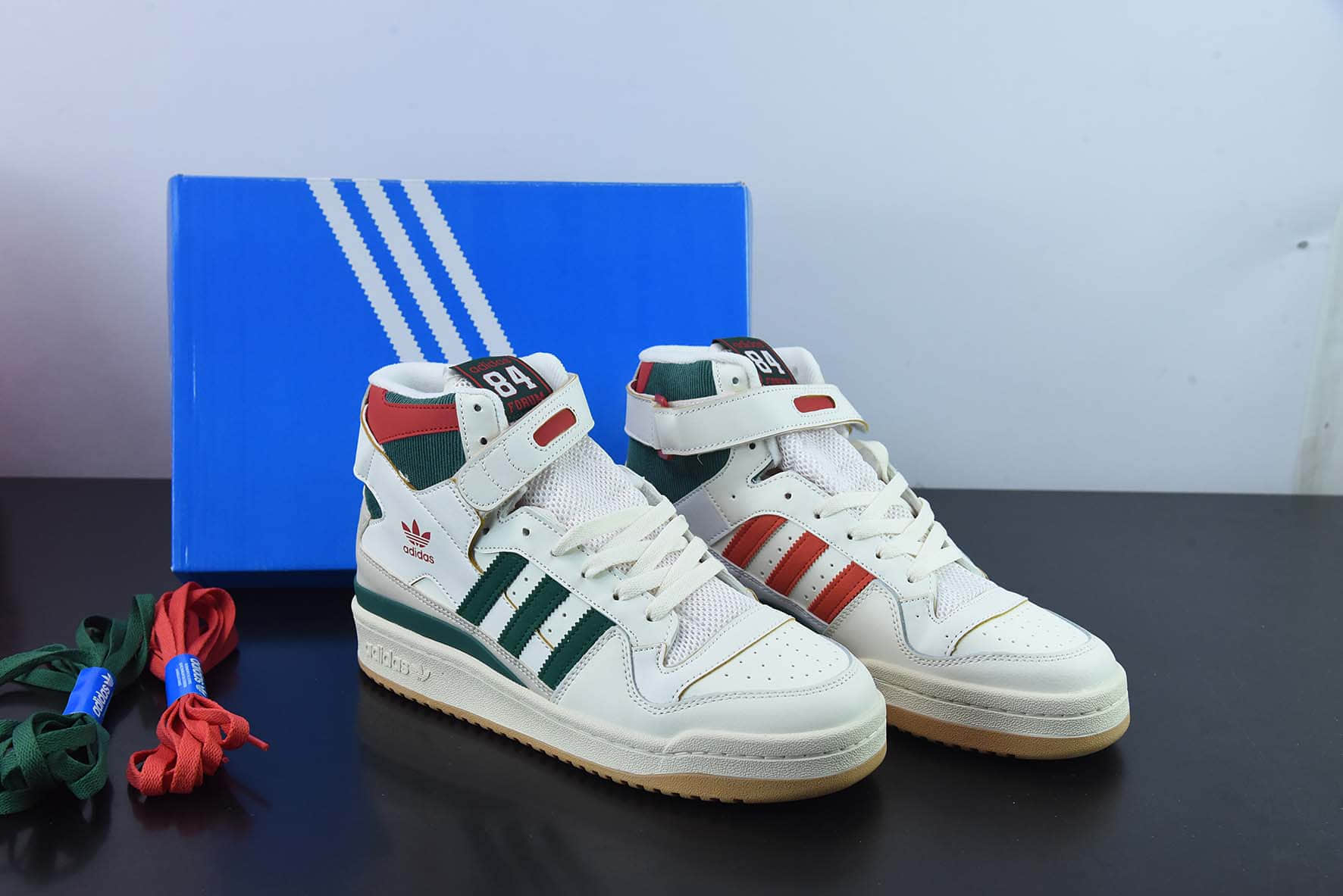 阿迪达斯Adidas Originals Forum 84 High 罗马系列皮革白绿红雄鹿魔术贴高帮复古系带百搭休闲运动板鞋纯原版本 货号:GX9055