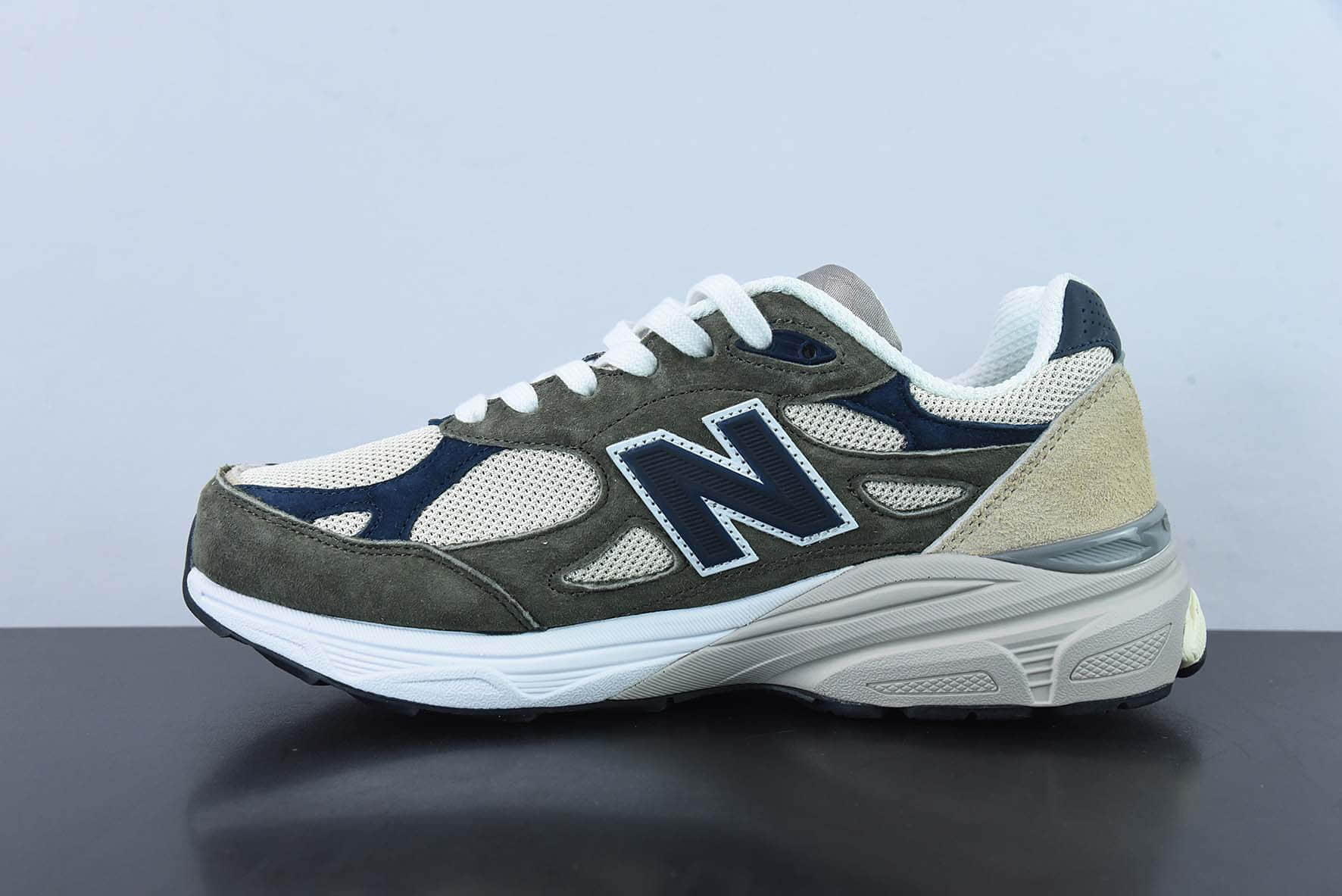 新百伦New Balance Made in USA M990V3 三代系列橄榄绿棕海军蓝低帮美产血统经典复古休闲运动百搭老爹跑步鞋纯原版本 货号:M990TO3