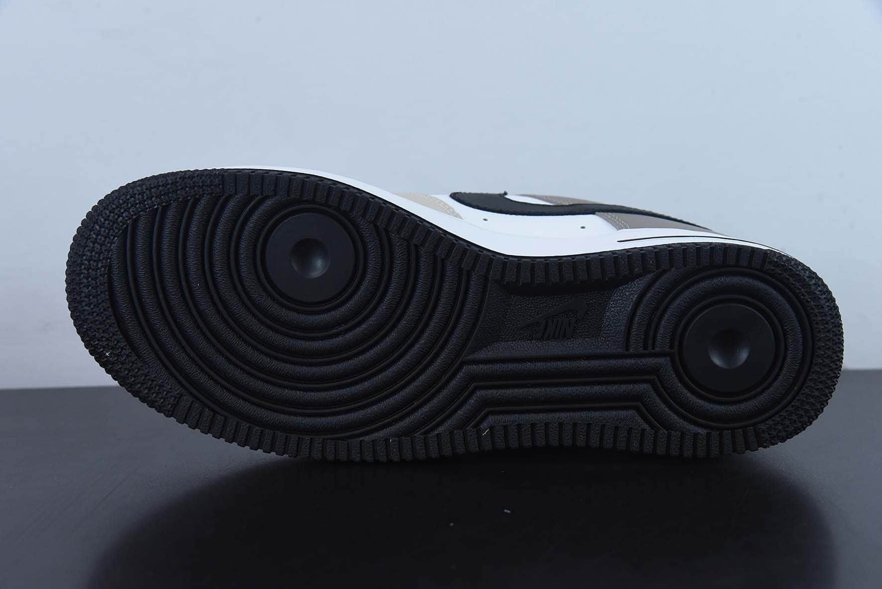 耐克Nike Air Force 1´07 LXXVachetta Tan翻毛奶茶黄棕白空军一号经典低帮休闲板鞋纯原版本 货号:JO8969-785