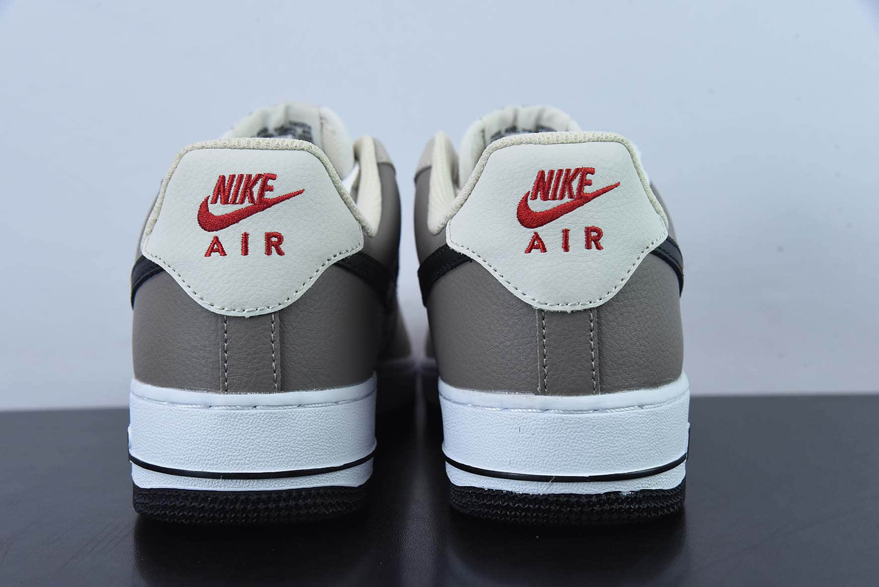 耐克Nike Air Force 1´07 LXXVachetta Tan翻毛奶茶黄棕白空军一号经典低帮休闲板鞋纯原版本 货号:JO8969-785