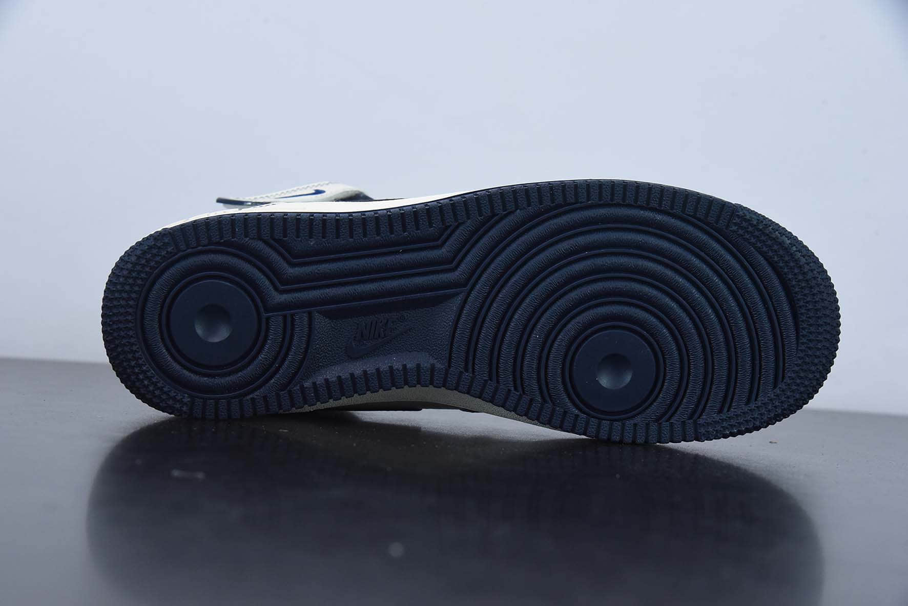 耐克Nike Air Force 1 MID 米深蓝满天星空军一号中帮休闲板鞋纯原版本 货号:MU3603-202