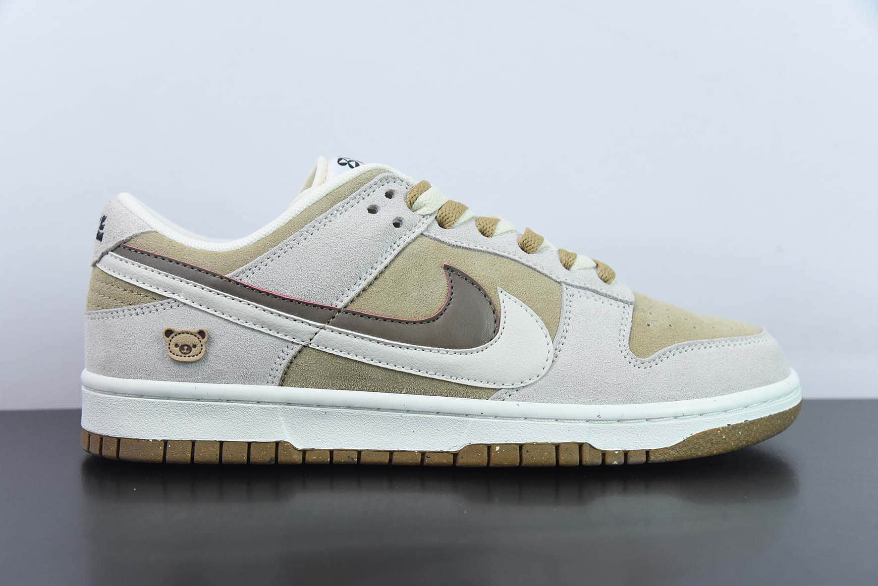 耐克Nike Dunk Low SE “85” 双勾棕白小熊饼干双钩复古休闲板鞋纯原版本 货号:DO9457-100