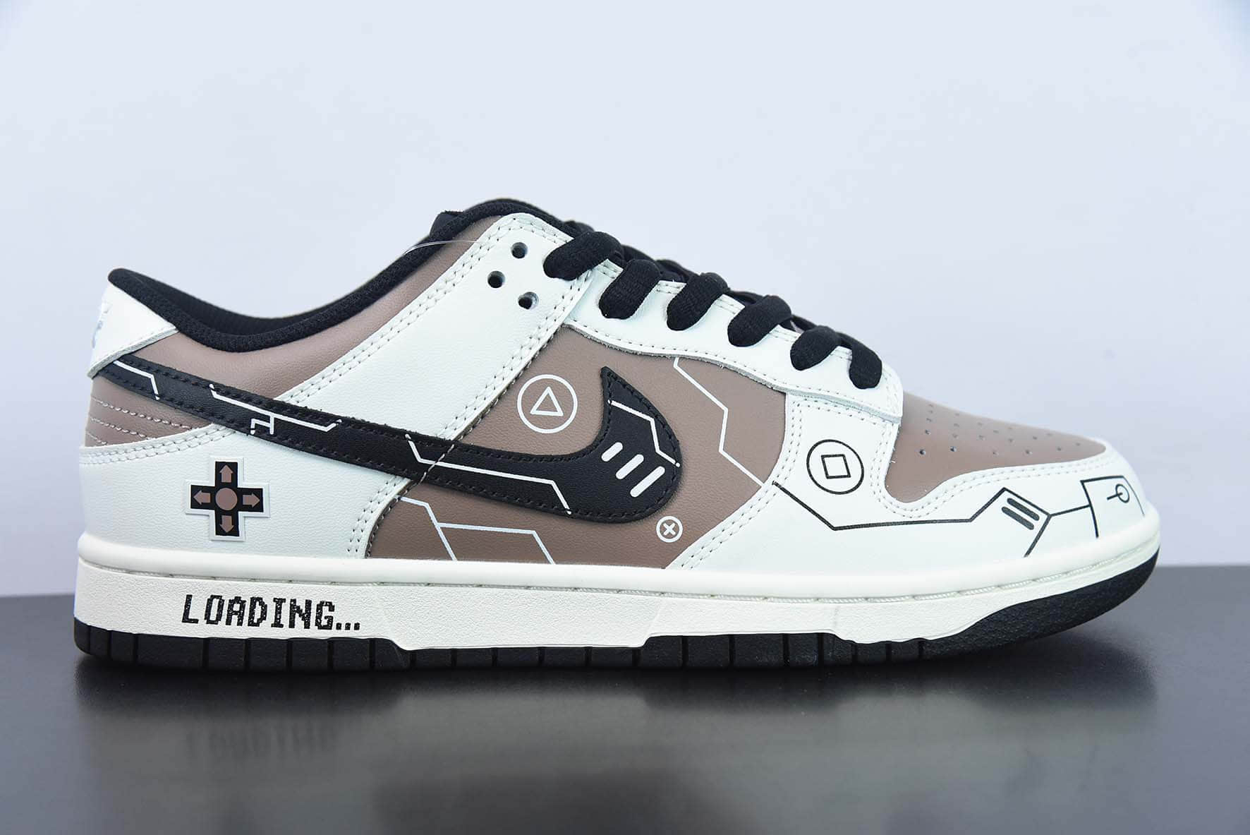 耐克Nike Otomo Katsuhiro x Nike SB Dunk Low 大友克洋联名电玩咖啡色SB低帮休闲滑板鞋纯原版本 货号:PS2363-002