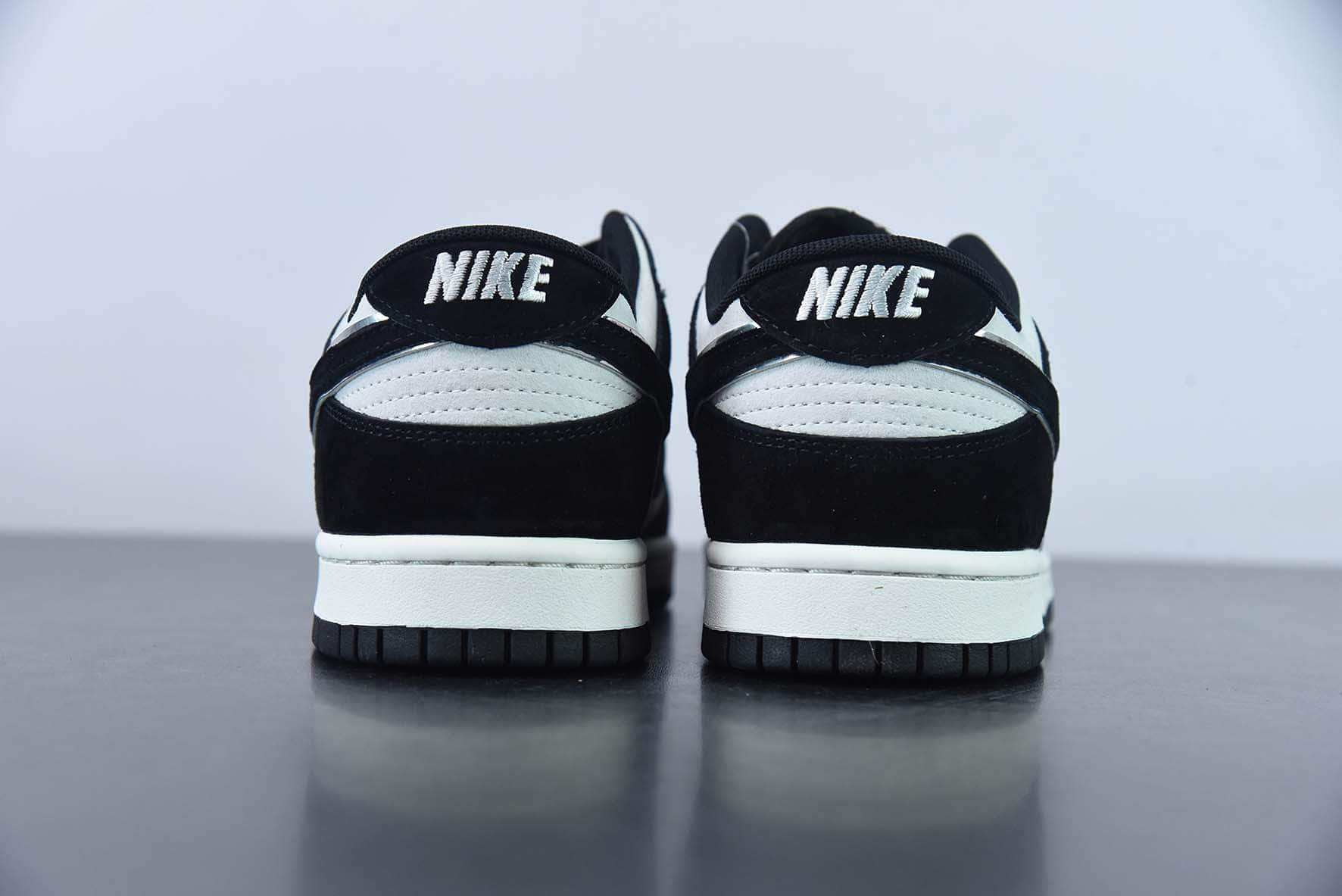 耐克Nike Otomo Katsuhiro x NK Dunk Low大友克洋联名款黑白熊猫低帮运动休闲板鞋纯原版本 货号： ST1391-100 