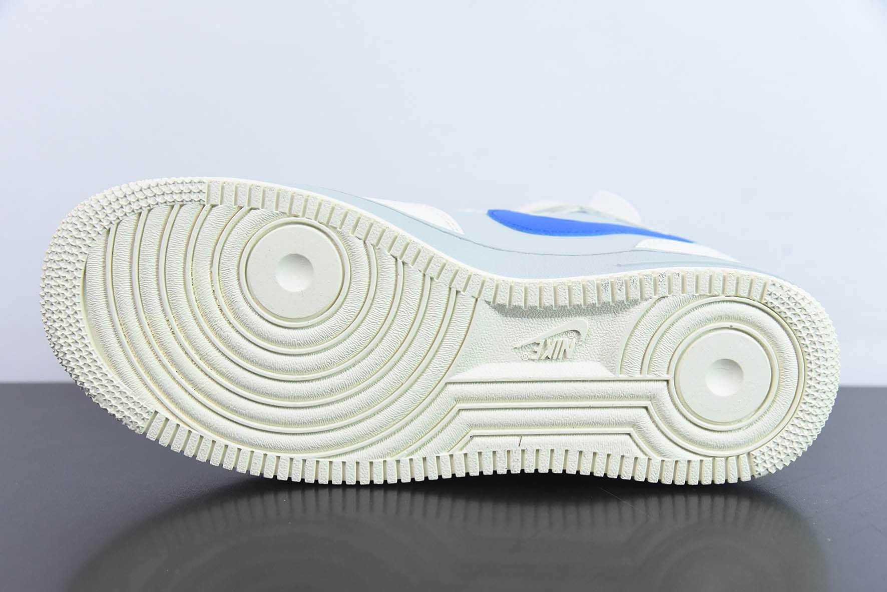 耐克Nike Air Force 1 AF1米白灰红大白兔奶糖空军一号中帮休闲板鞋纯原版本 货号:CW0088-928