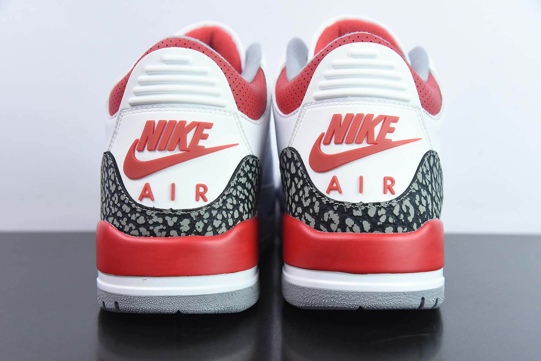 乔丹Air Jordan AJ3 白红爆裂纹男子文化篮球鞋纯原版本 货号:DA3707-160