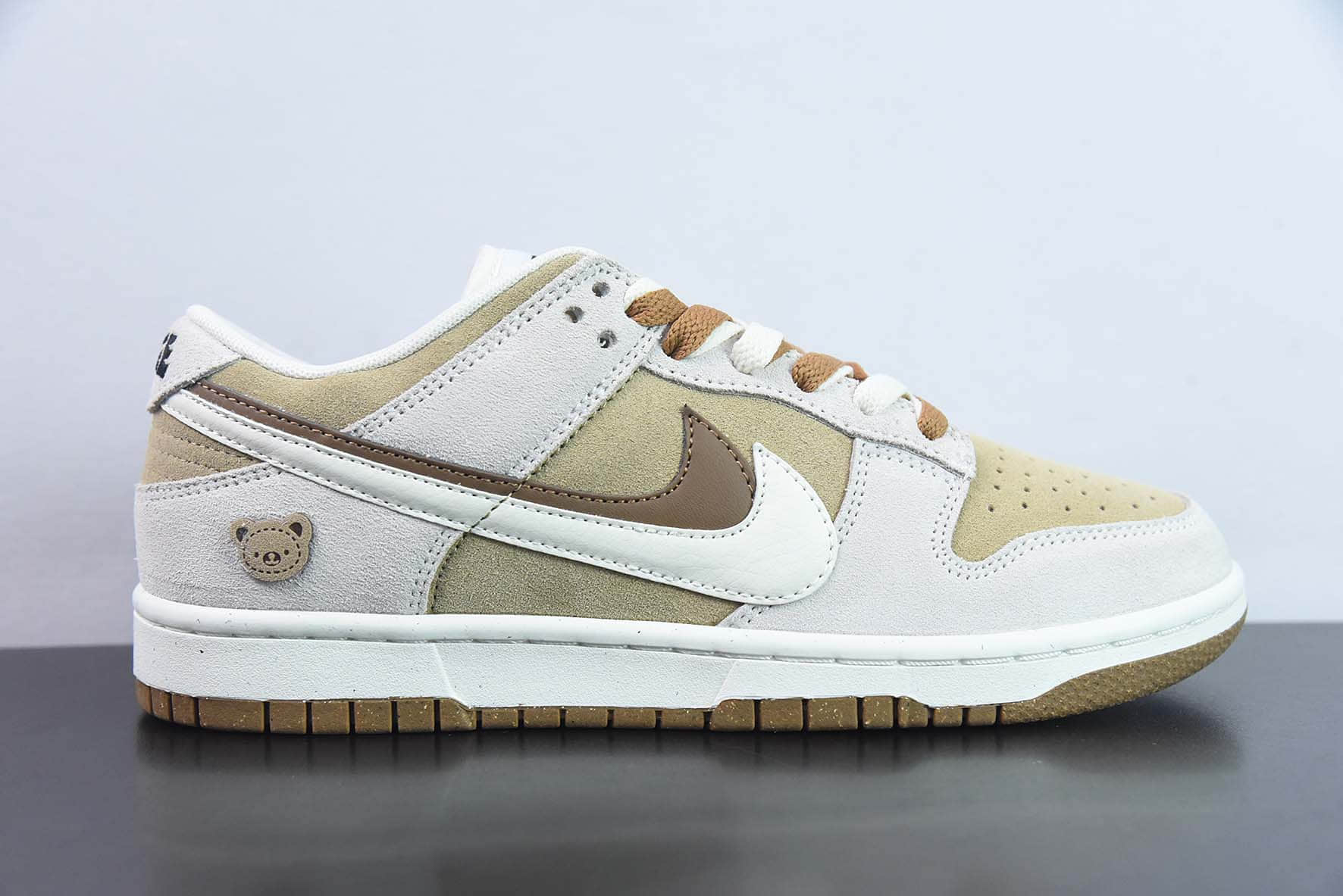 耐克Nike SB Dunk Low SE 85 Grey Green85小熊饼干 SB扣篮系列低帮休闲运动滑板板鞋纯原版本 货号:DO9457-102