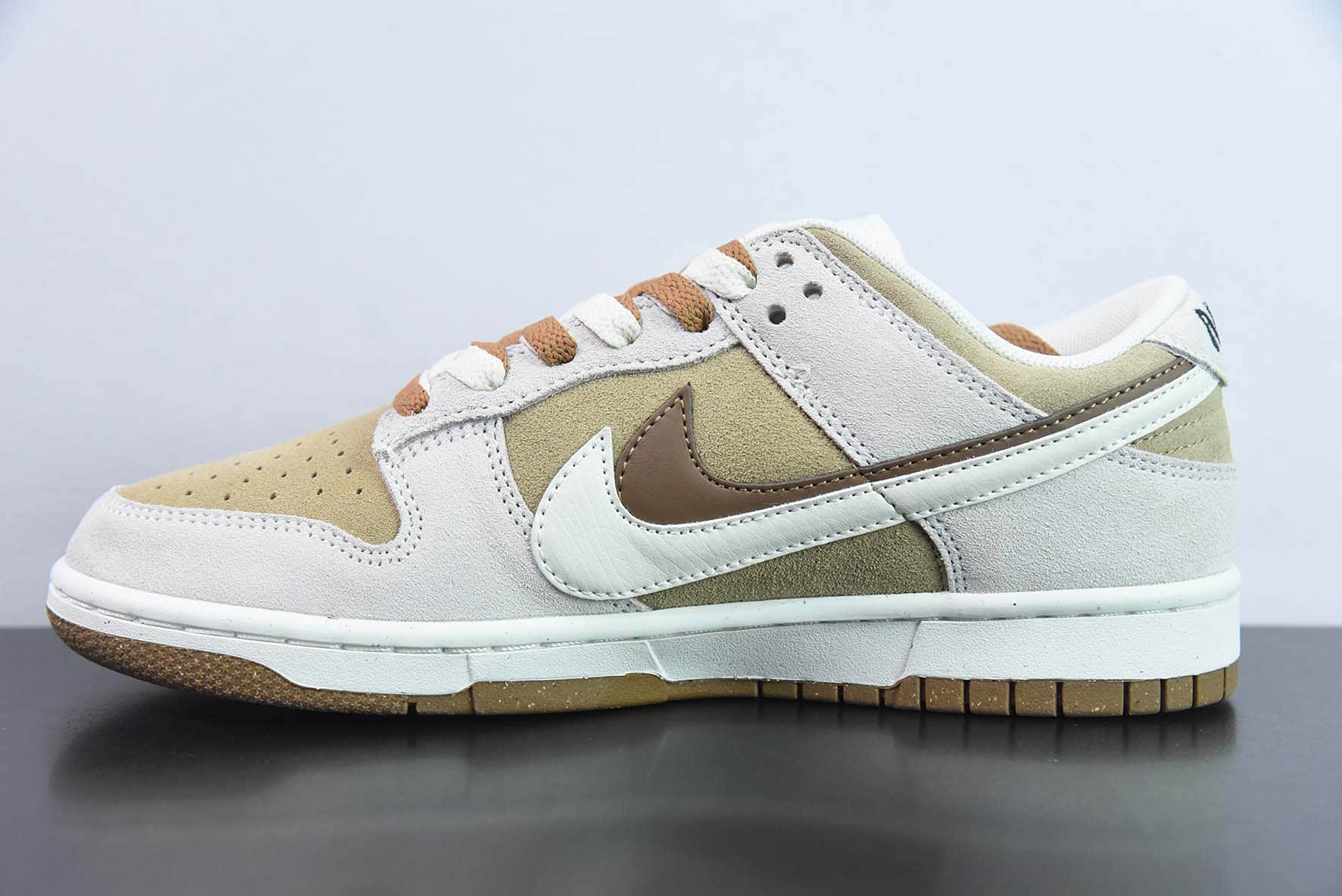 耐克Nike SB Dunk Low SE 85 Grey Green85小熊饼干 SB扣篮系列低帮休闲运动滑板板鞋纯原版本 货号:DO9457-102