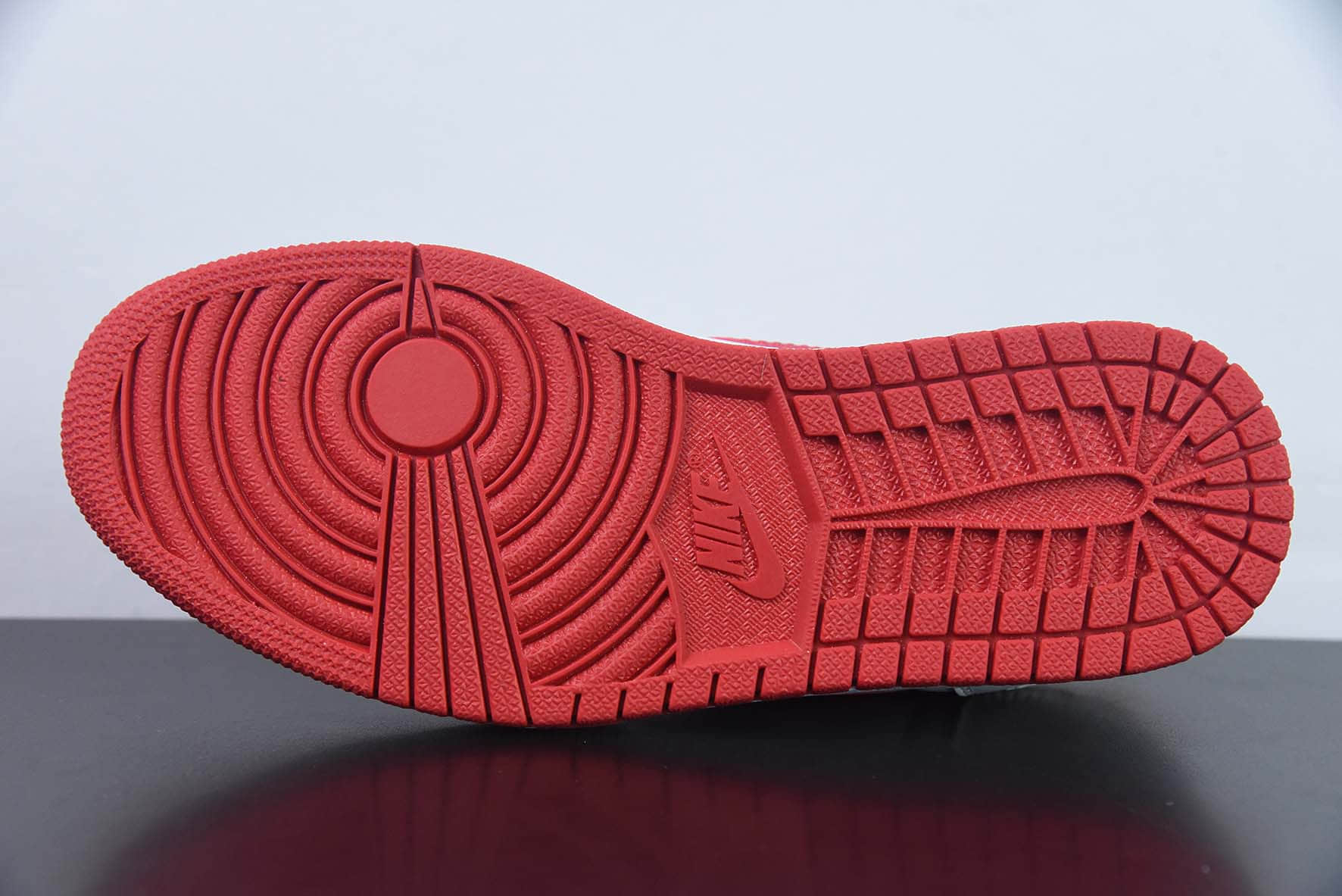 乔丹Air Jordan 1 Retro Low OG”Black Toe“AJ1OG白红脚趾低帮经典复古文化休闲运动篮球鞋纯原版本 货号：CZ0790-161