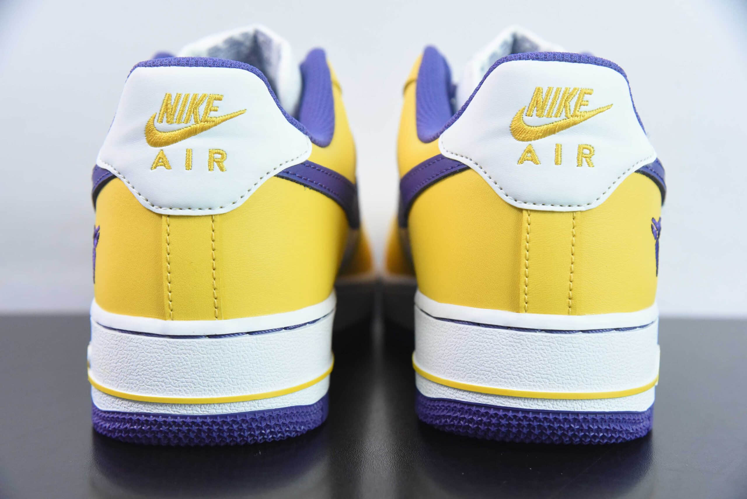 耐克Nike Kobe Bryant x NK Air Force 1 Low Retro QS科比限定白紫黄紫金湖人空军一号低帮休闲板鞋纯原版本 货号:FZ1151-100