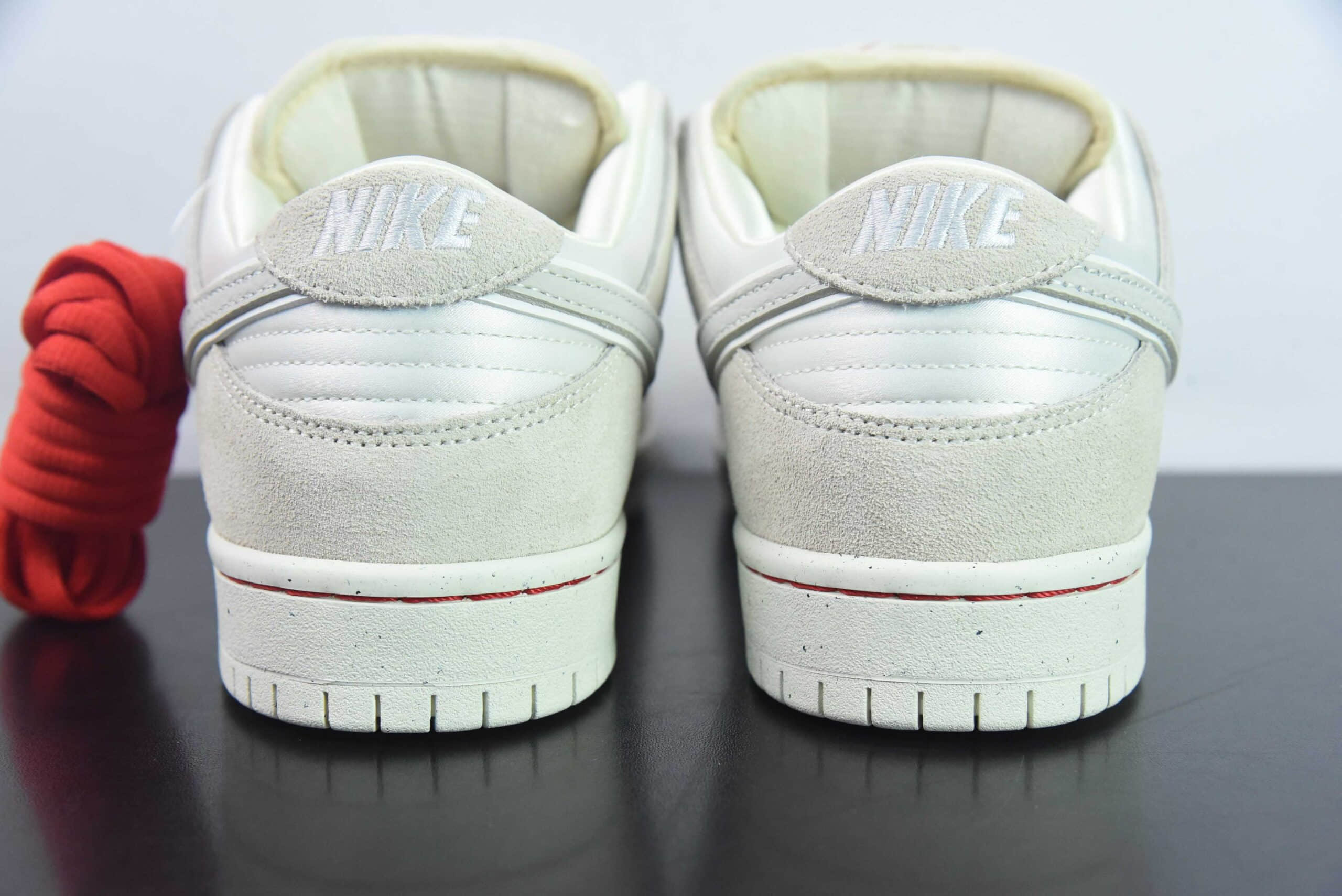 耐克Nike SB Dunk Low “City of Love”情人节米白丝绸SB低帮休闲滑板鞋纯原版本 货号:FZ5654-100