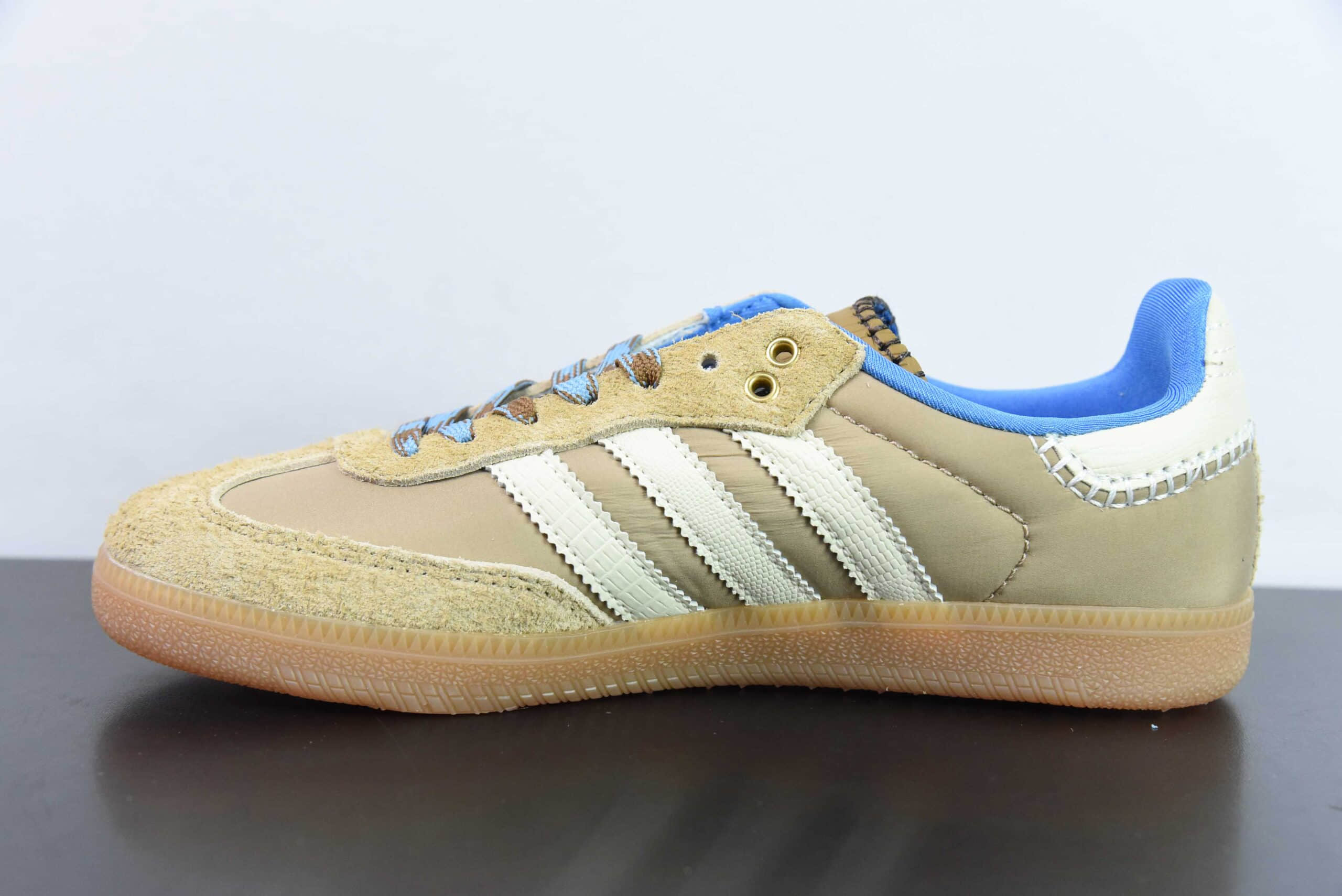 阿迪达斯Adidas Originals GAZELLE INDOOR x Wales Bonner 联名奶茶黄奶白蓝生胶底复古低帮休闲运动慢跑鞋纯原版本 货号:IH3261