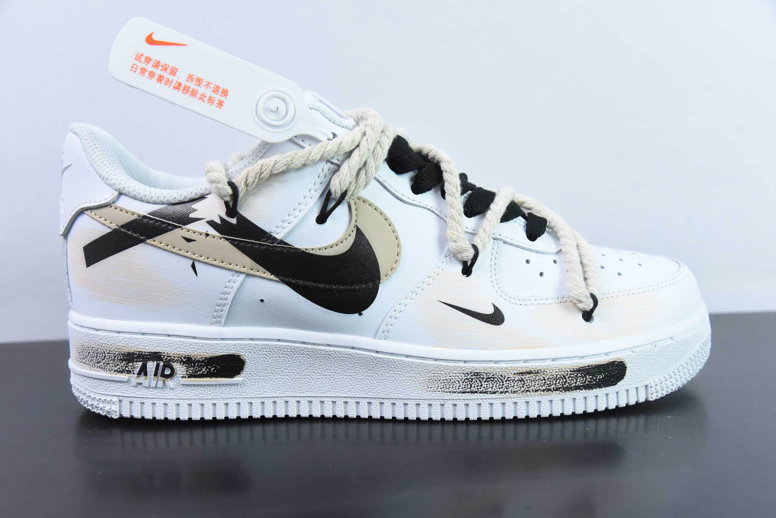 耐克Nike Air Force 1'07 Low 二次元主题米白黑喷绘断勾空军一号绑带低帮休闲板鞋纯原版本 货号:ZH0316-013
