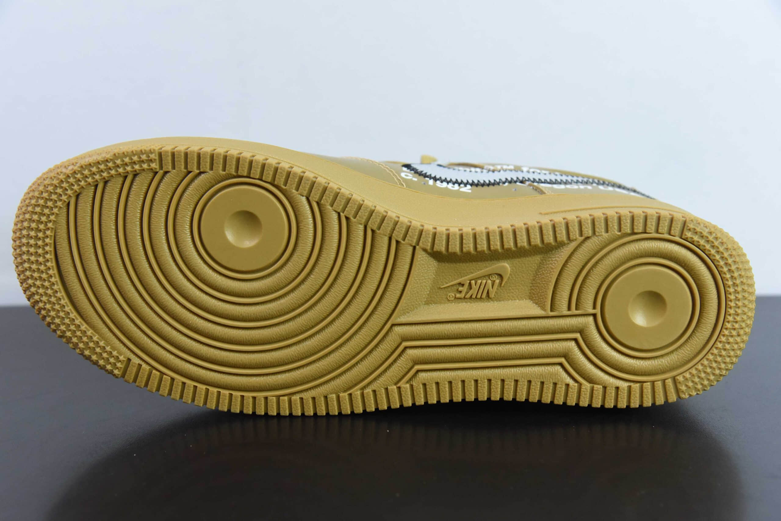 耐克Nike OFF WHITE ✘ Nike Air Force 1 Low 金色艺术馆空军低帮经典板鞋纯原版本 货号:AO4297-800