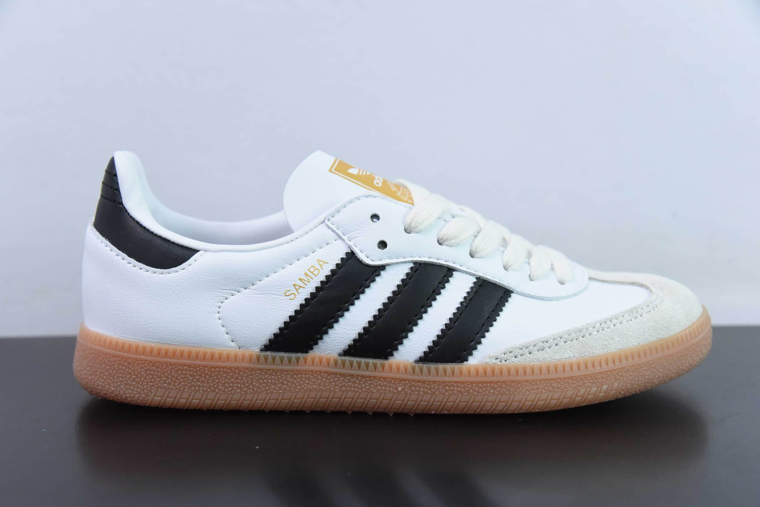 阿迪达斯Adidas Originals Samba OG 黑白生胶桑巴舞系列绅士德训足球风百搭低帮休闲运动板鞋纯原版本 货号:IF0642