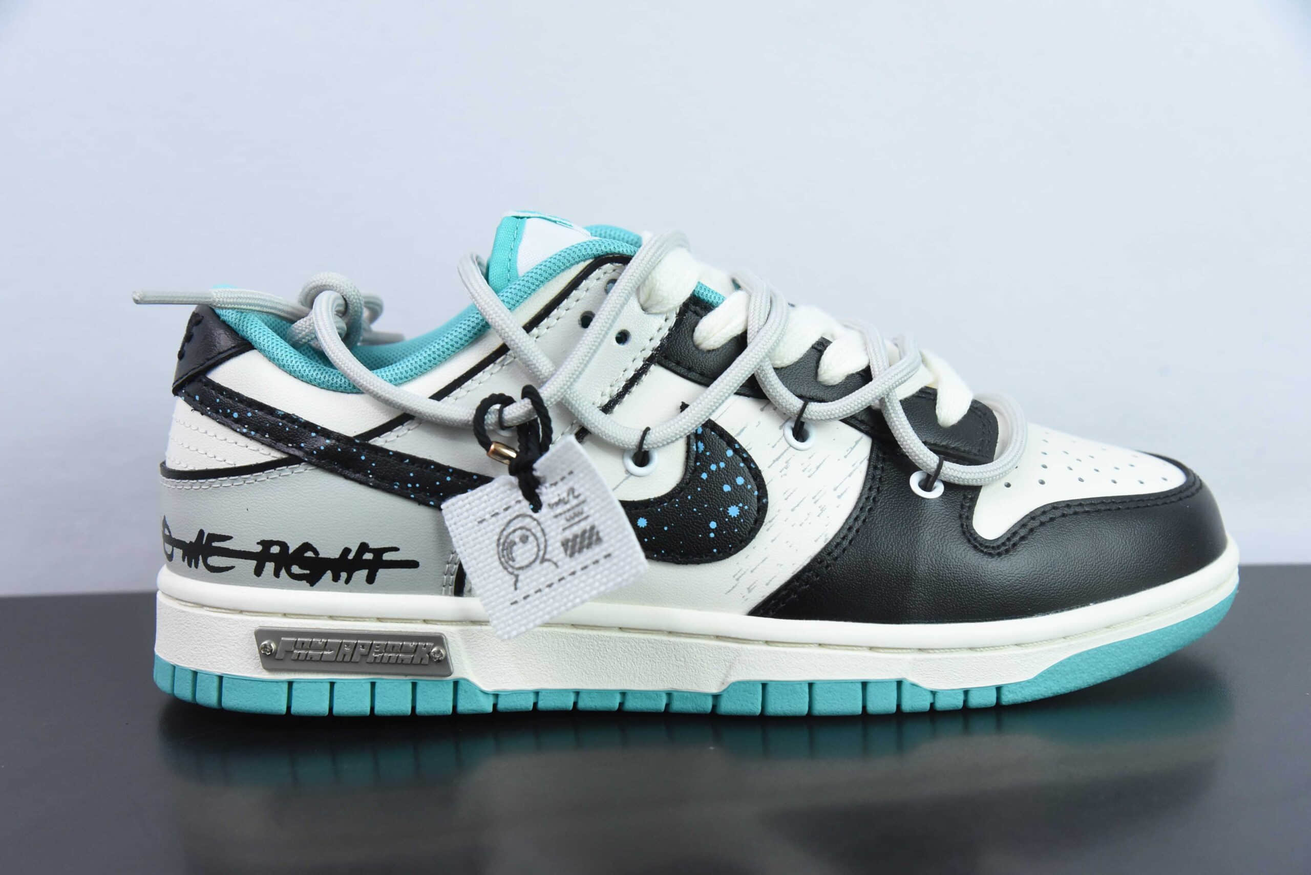 耐克Nike SB Dunk Low 熊猫恶作剧星际迷航黑白青SB低帮休闲滑板鞋纯原版本 货号：DV0833-101 