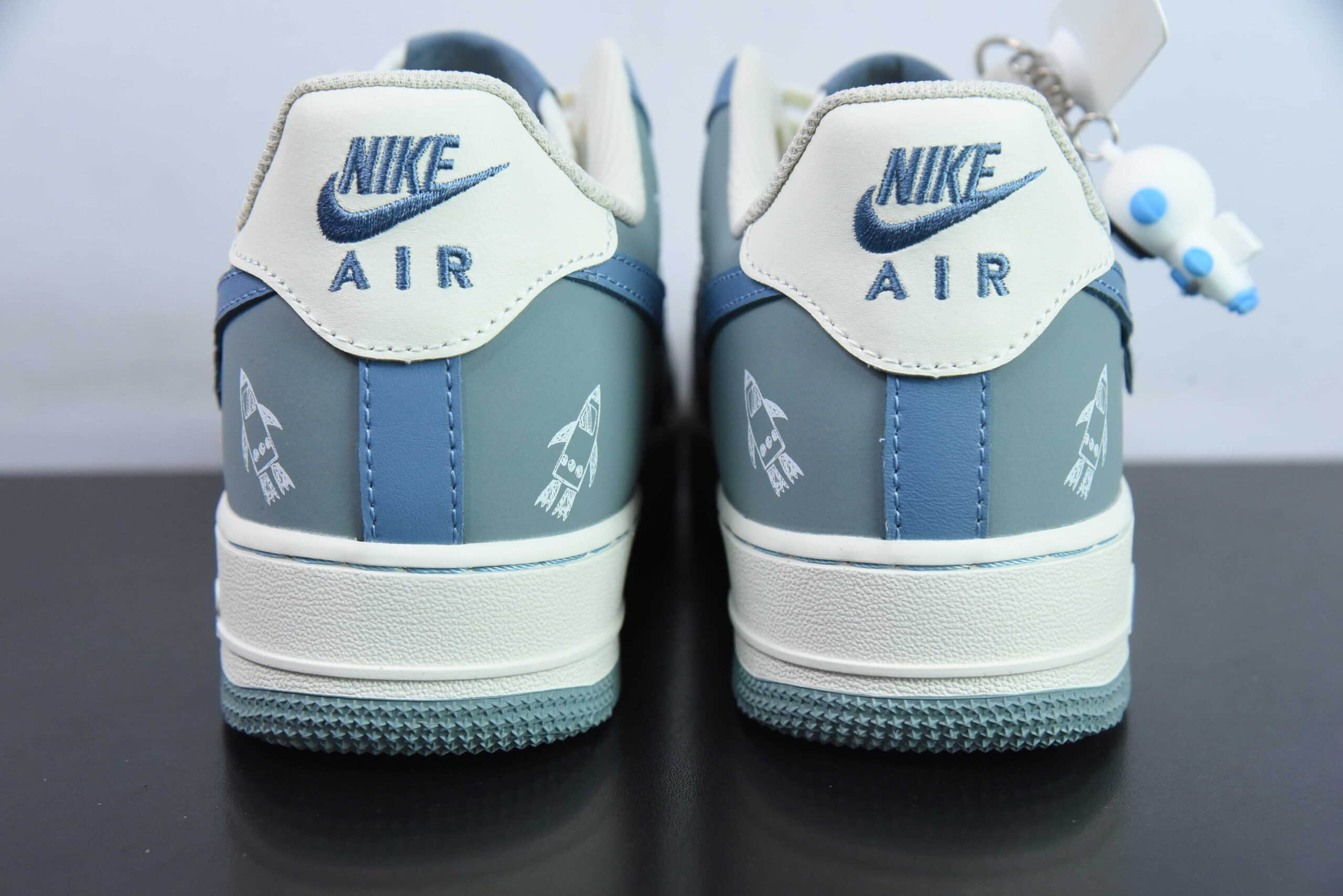 耐克Nike Air Force 1'07 Low Star Tours 星际遨游空军一号低帮休闲板鞋纯原版本 货号:DB3301-711