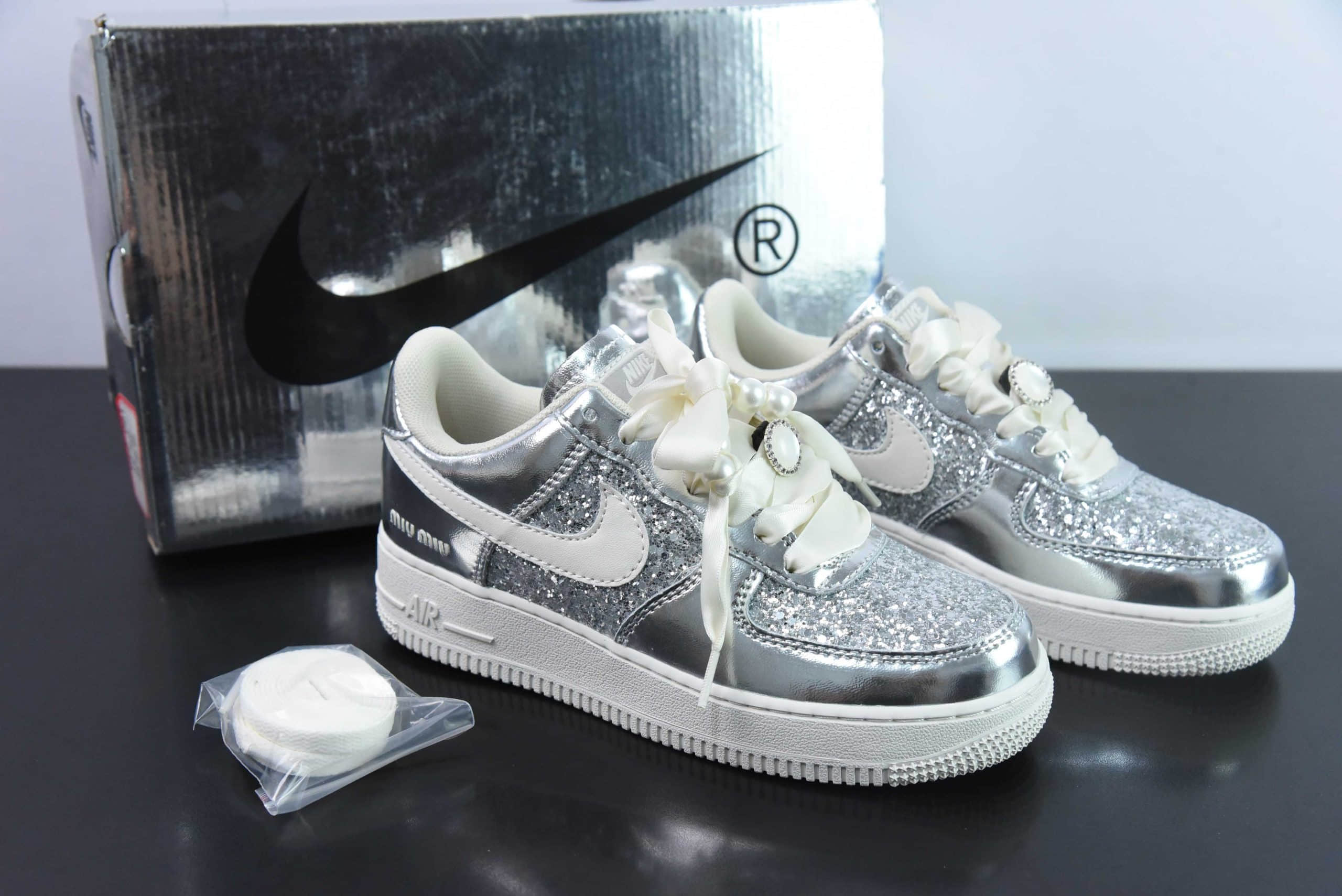 耐克Nike Air Force 1 '07 Low 时光印迹米银空军一号低帮休闲板鞋纯原版本 货号:AF2406-010