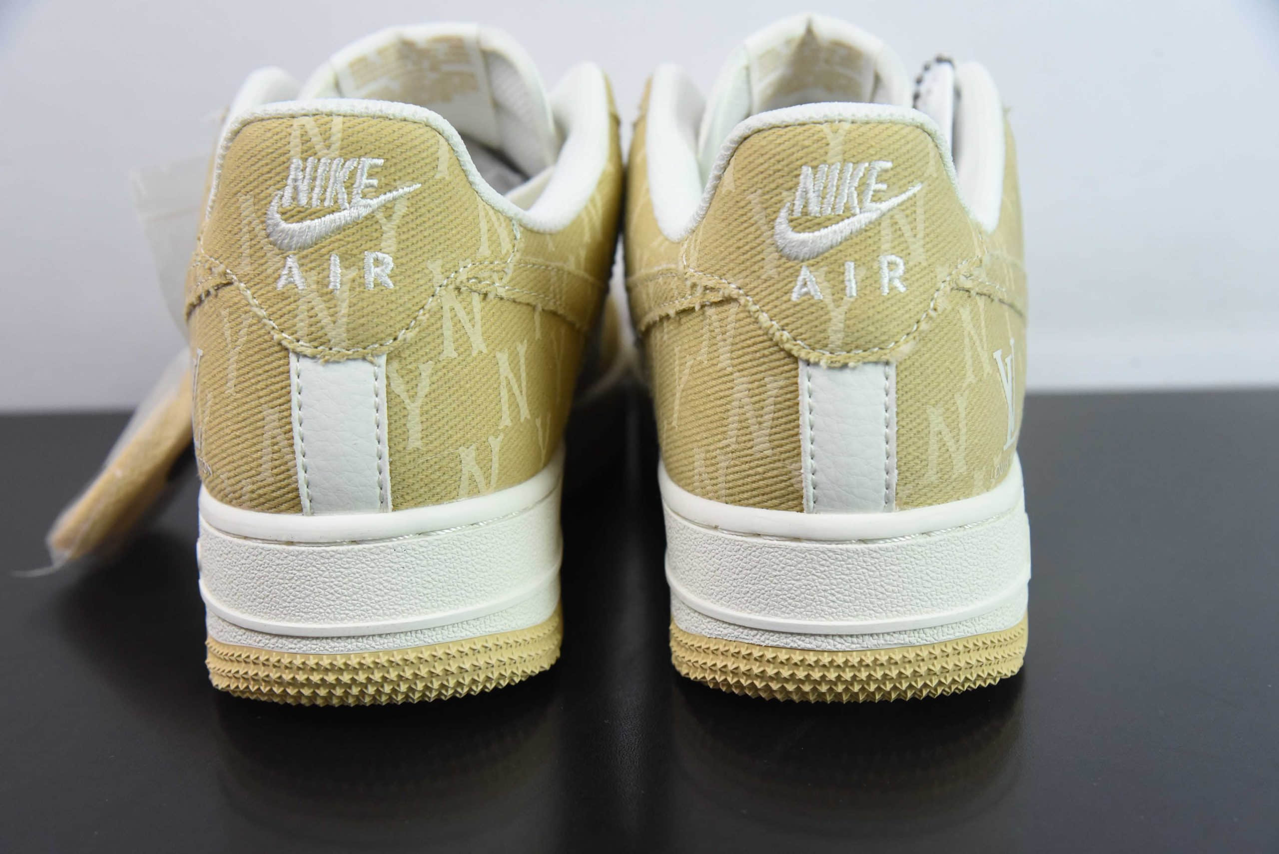 耐克NIke Air Force 1 '07 Low “LV联名卡其双勾”空军一号低帮运动鞋纯原版本 货号：HD1968-027