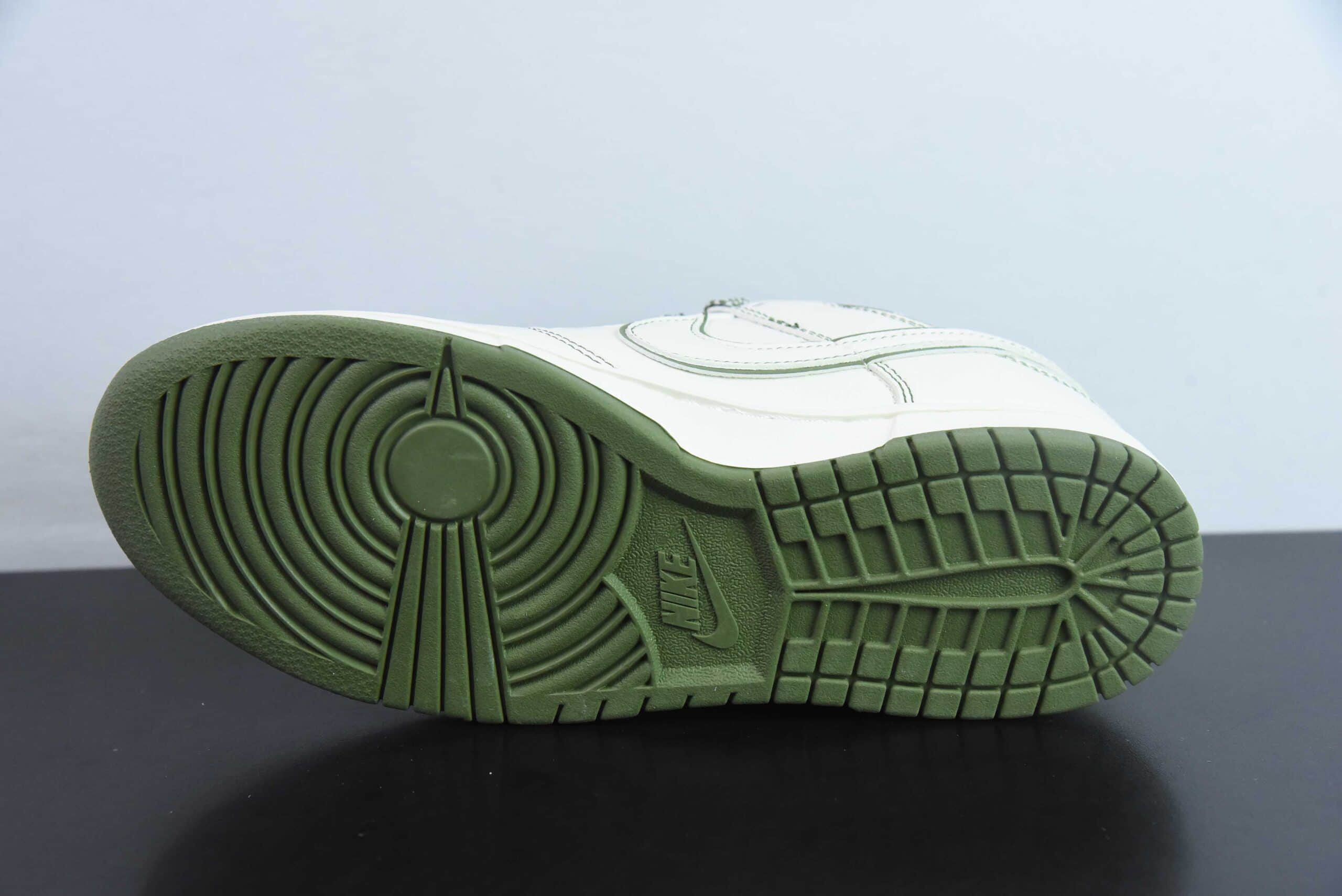 耐克Nike SB Dunk Low“ 斯图西联名米绿线条” 周年高端定制SB低帮休闲板鞋纯原版本 货号：BB1818-102 