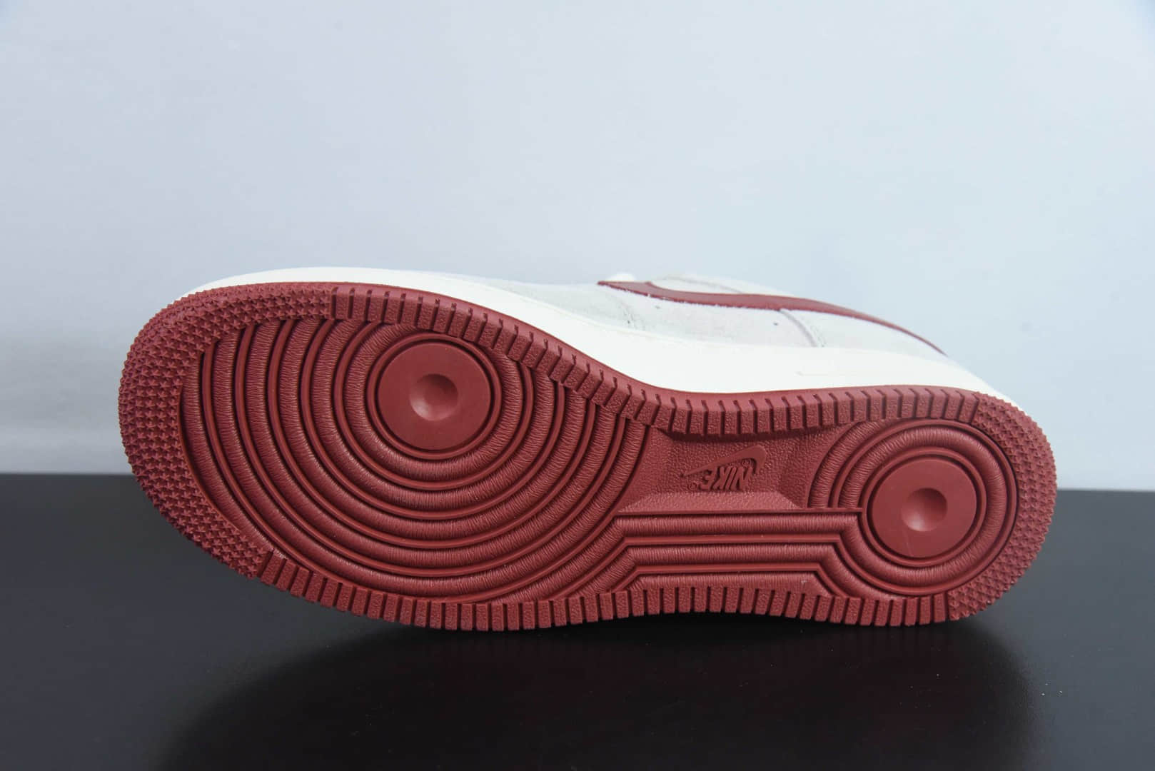 耐克NIke Air Force 1 '07 Low “古驰联名蛇年限定猪八红蛇”空军一号低帮休闲板鞋纯原版本 货号：XZ6188-020