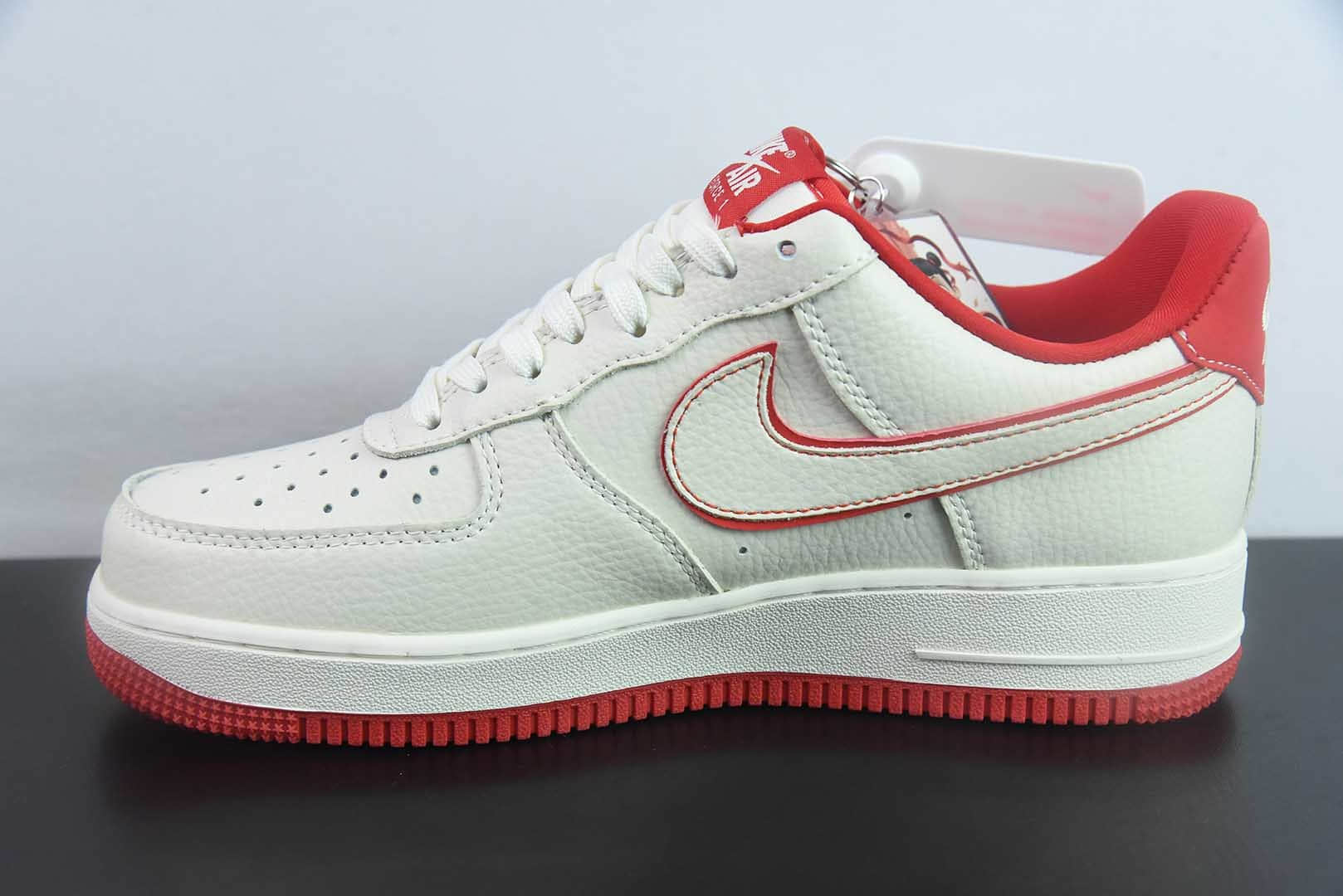 耐克Nike Air Force 1 Low 07 哪吒闹海哪吒涂鸦魔丸米红小钩空军一号低帮休闲板鞋纯原版本 货号：KK1988-059 