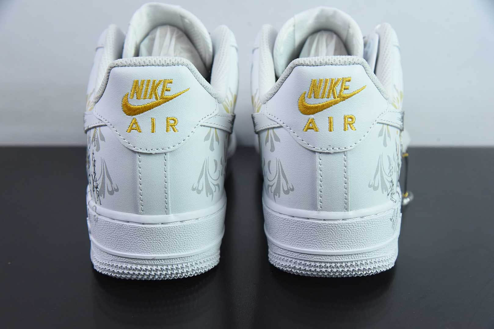 耐克Nike Air Force 1 Low’07 东篱醉中国风渐变黄华丽典雅扇形挂件空军一号低帮休闲板鞋纯原版本 货号：ZH0316-082