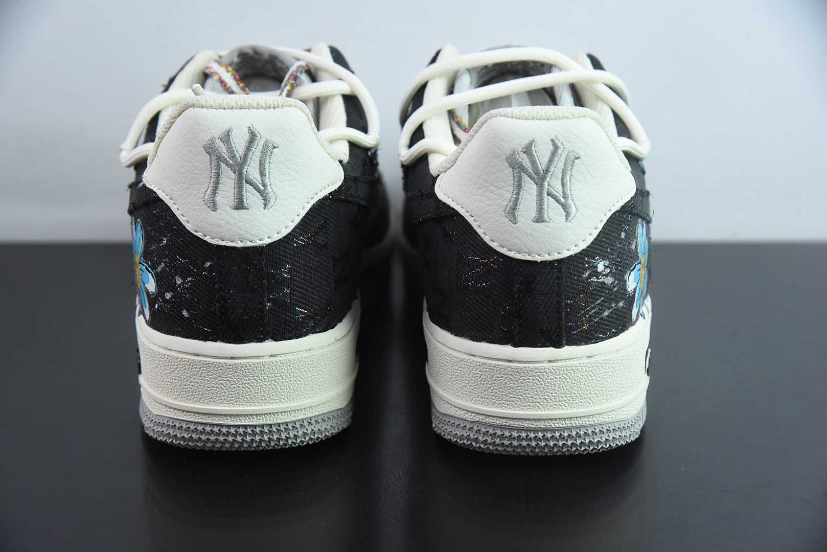 耐克Nike Air Force 1 '07 Low Blue Daisy手绘涂鸦蓝调雏菊空军一号低帮定制板鞋纯原版本 货号：BD7007-333